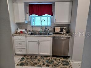 Image 10 of 18 For 32218 Sweet Briar Court