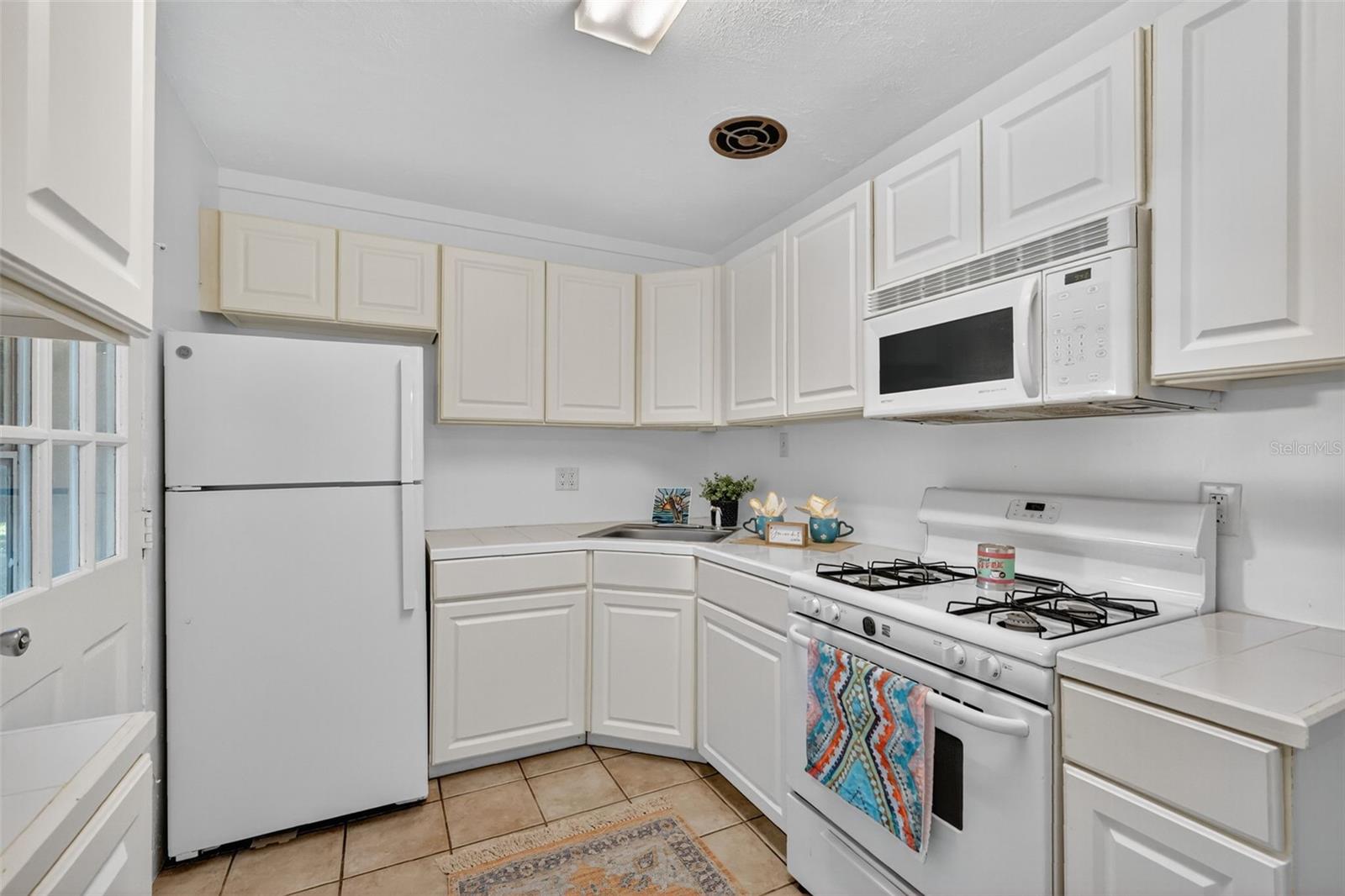 Image 15 of 26 For 2960 Northland Road