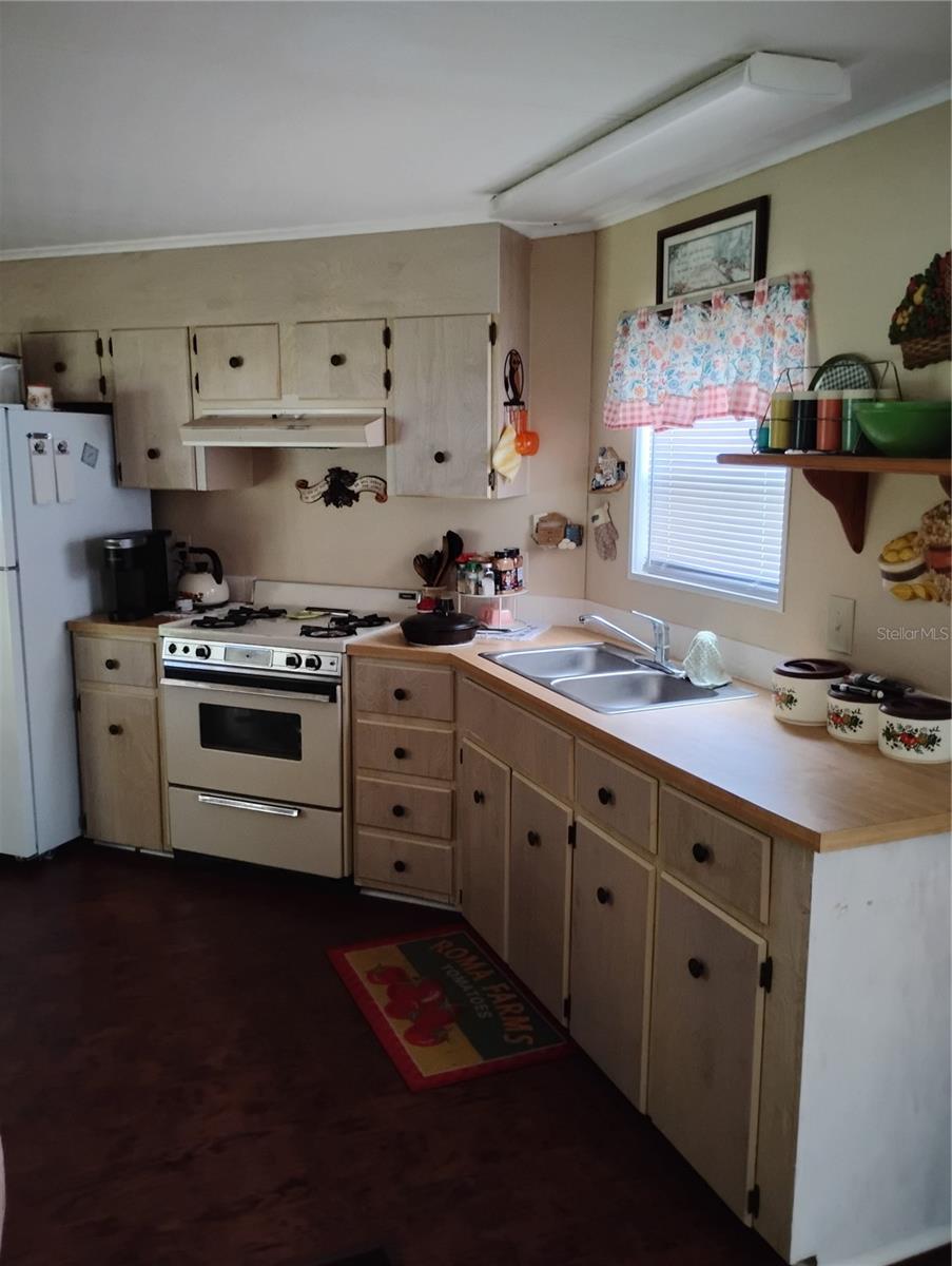 Image 6 of 14 For 12937 5th Lane