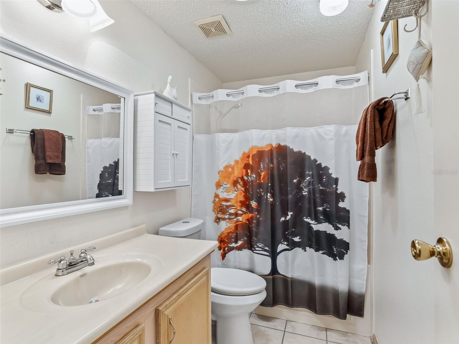 Image 21 of 29 For 1208 Tarpon Lane