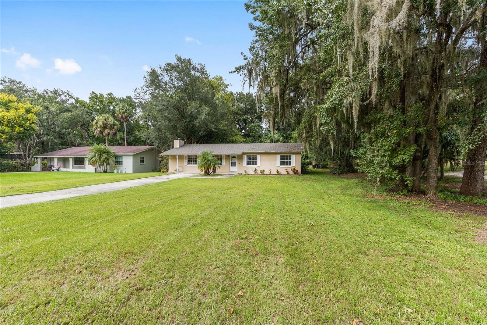 Image 4 of 45 For 3909 Palm Drive