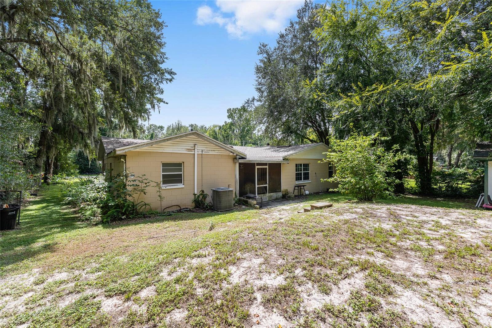Image 42 of 45 For 3909 Palm Drive