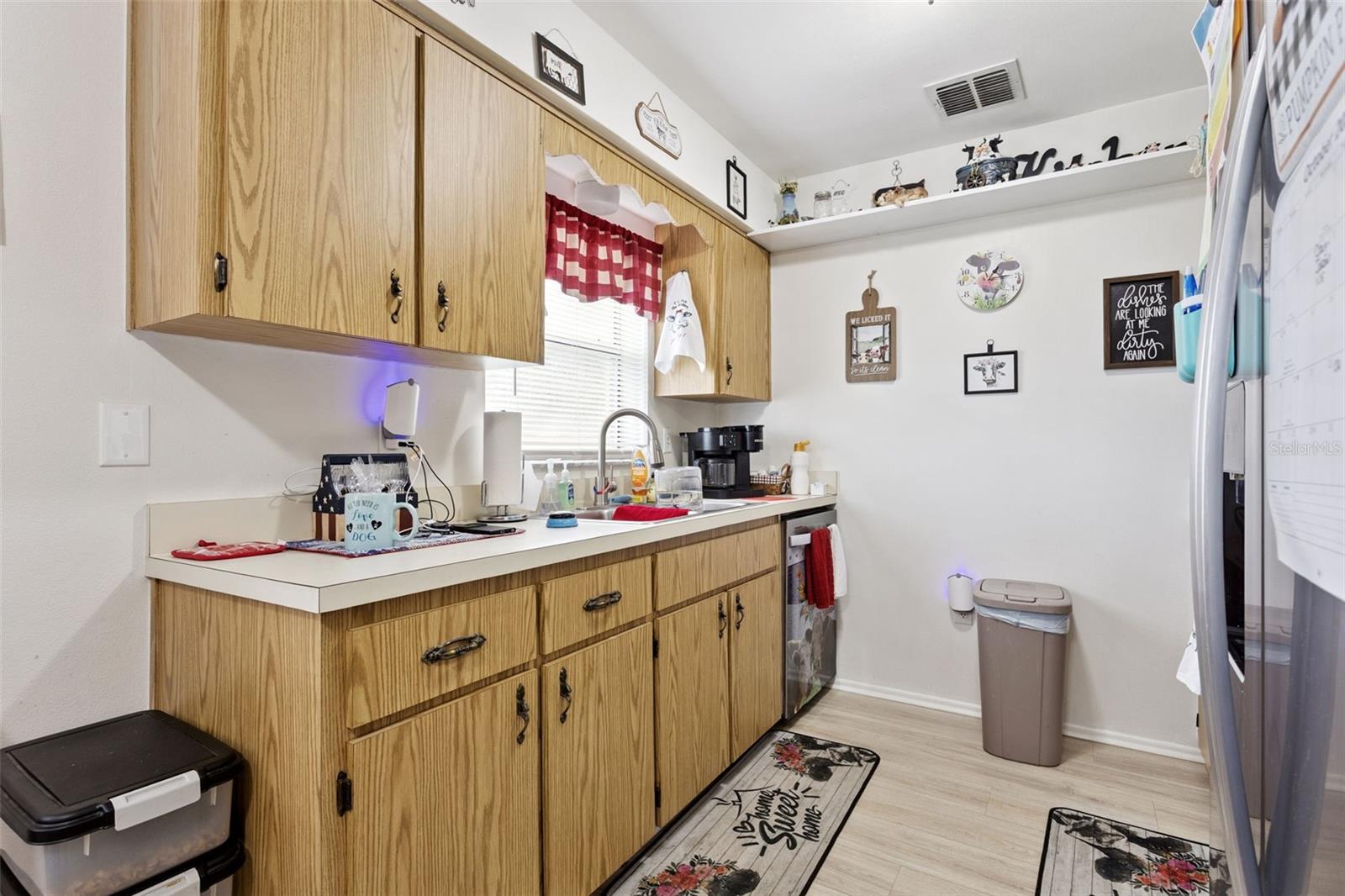 Image 11 of 40 For 40522 5th Avenue