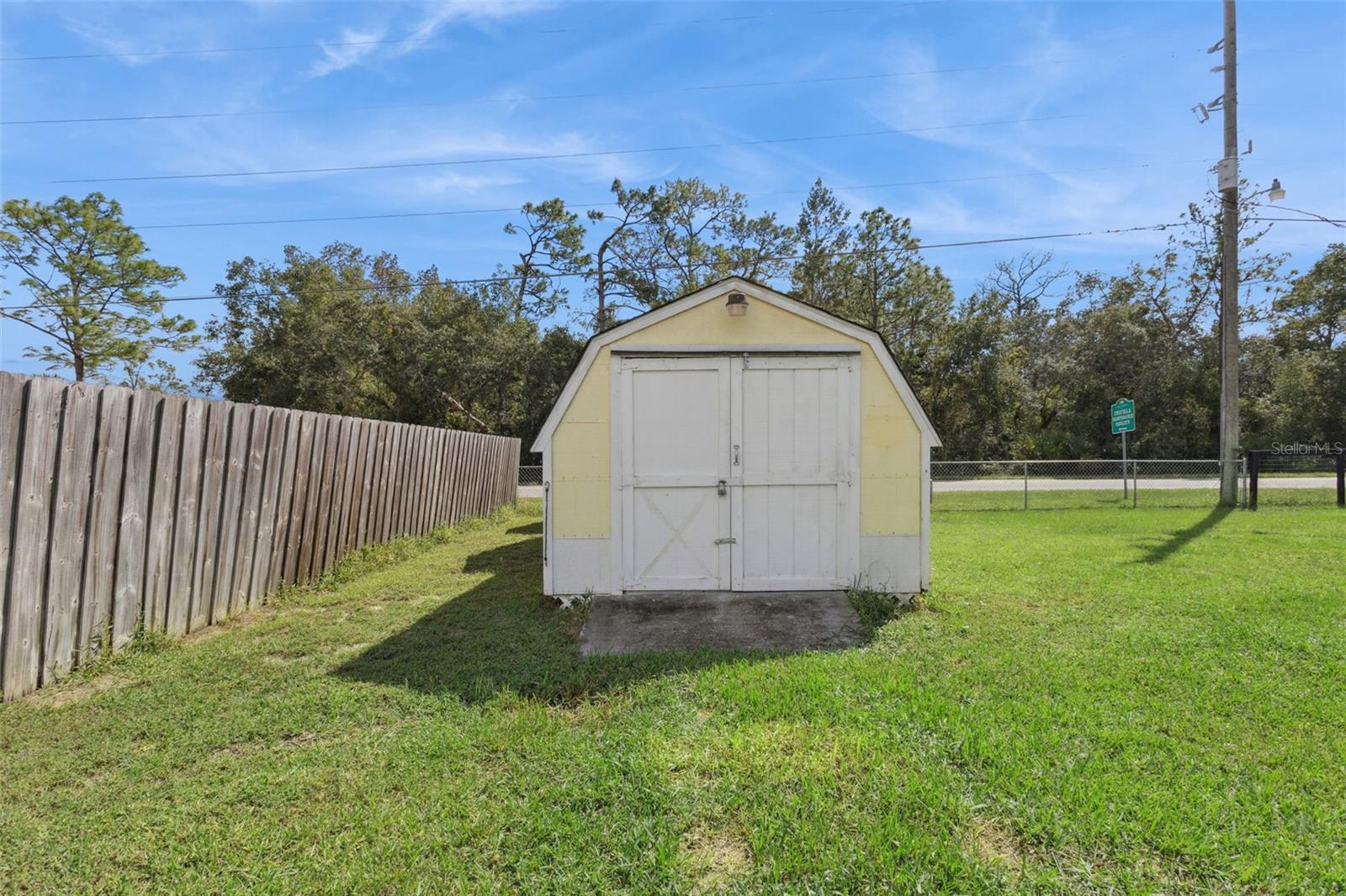 Image 27 of 40 For 40522 5th Avenue