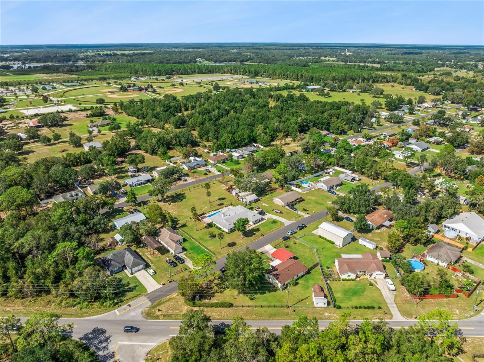 Image 31 of 40 For 40522 5th Avenue