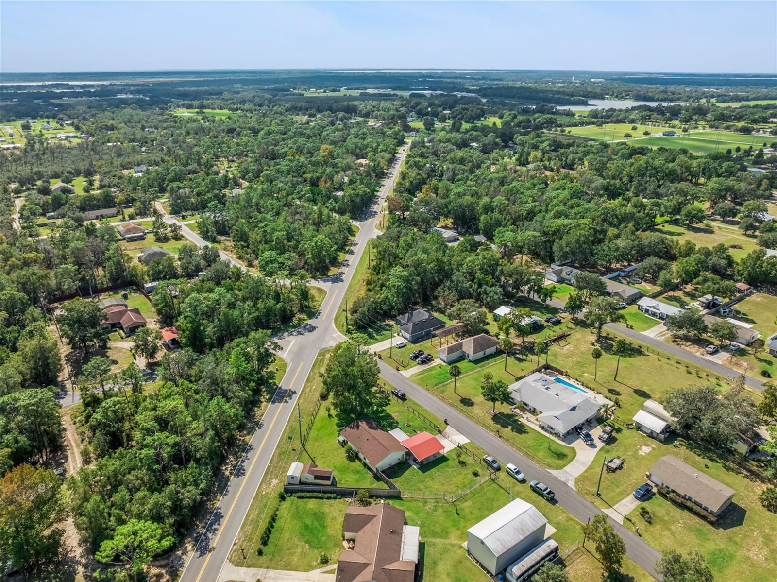 Image 36 of 40 For 40522 5th Avenue