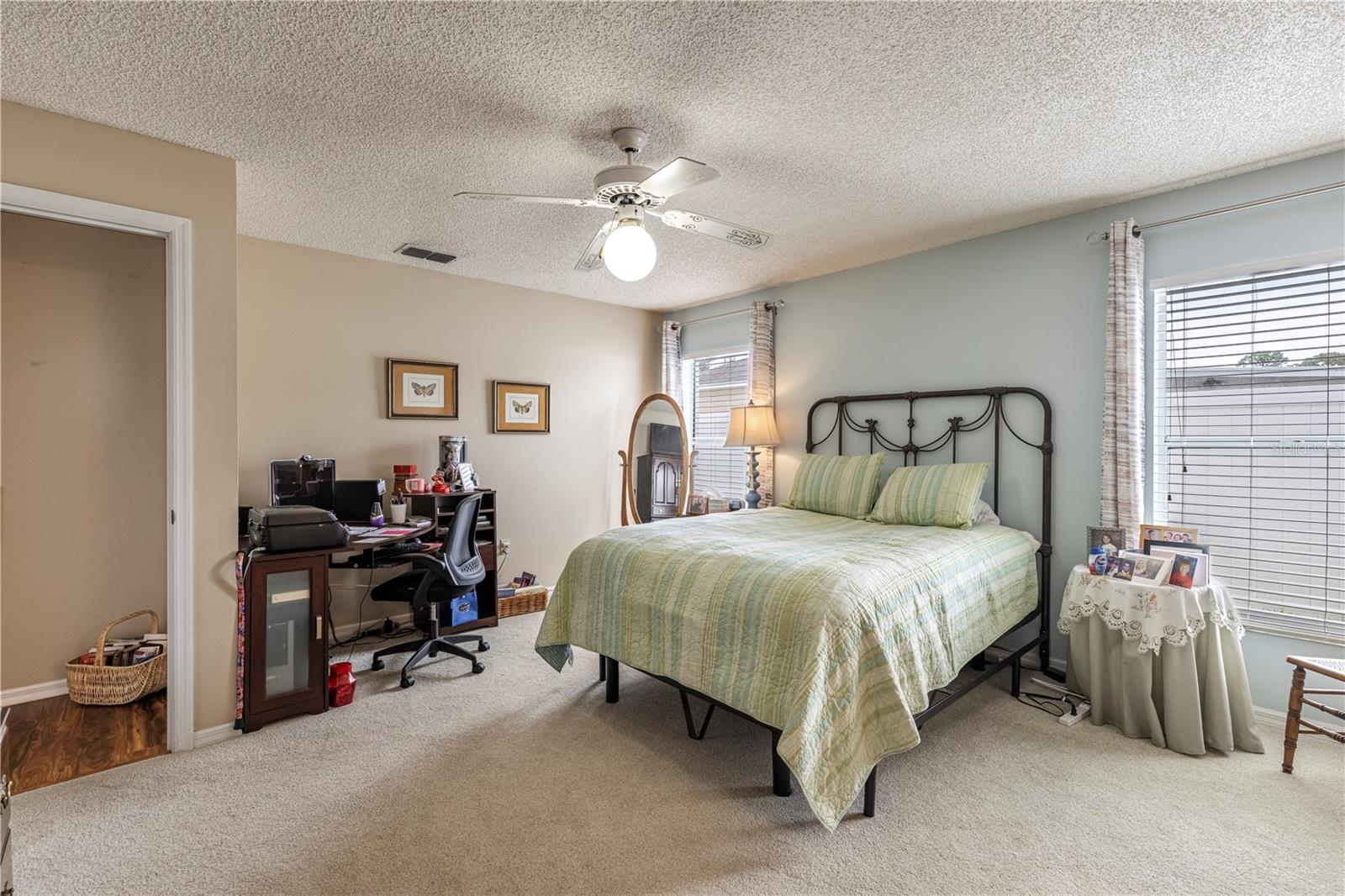 Image 18 of 32 For 630 Woodview Drive