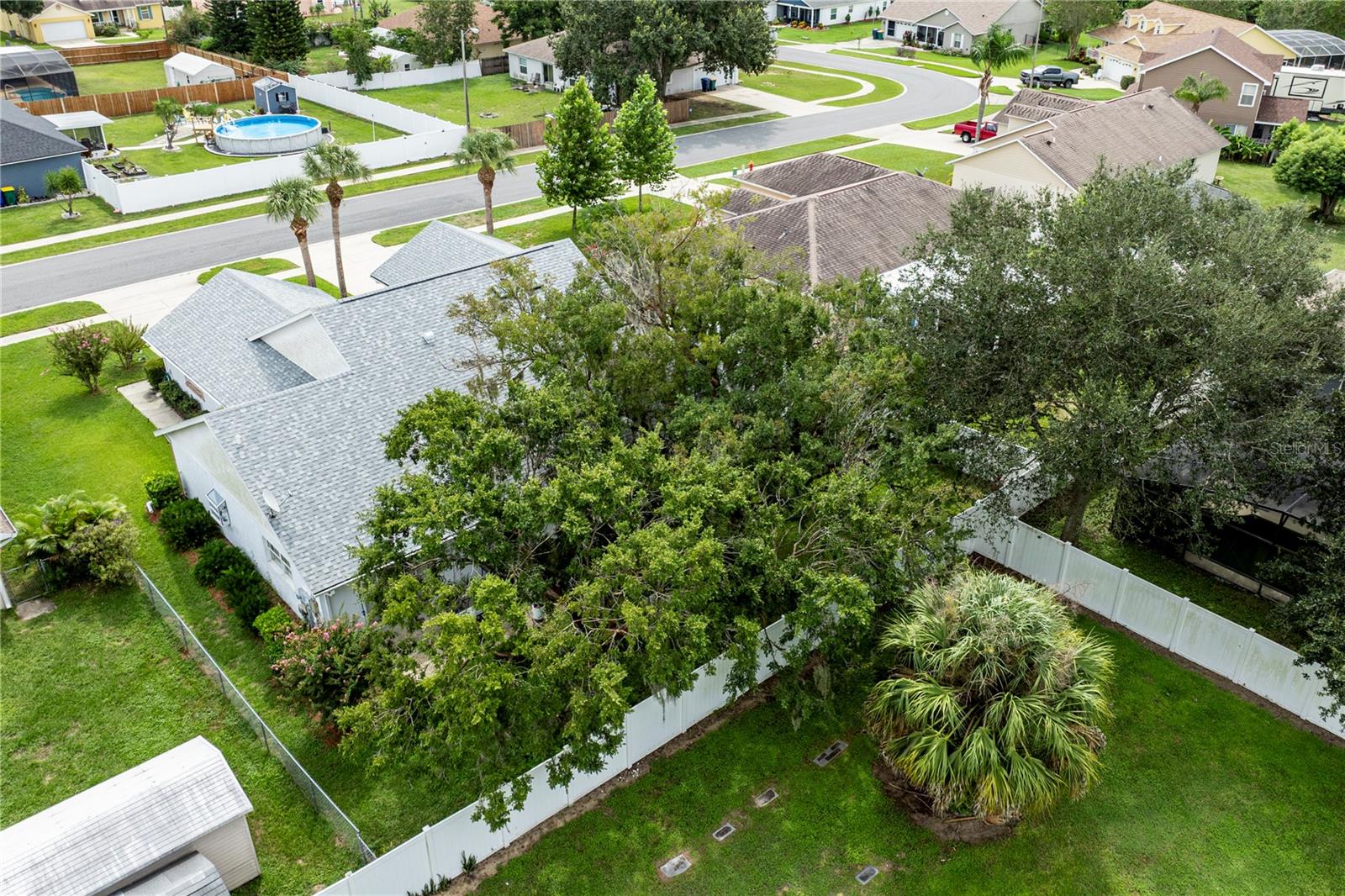 Image 31 of 32 For 630 Woodview Drive