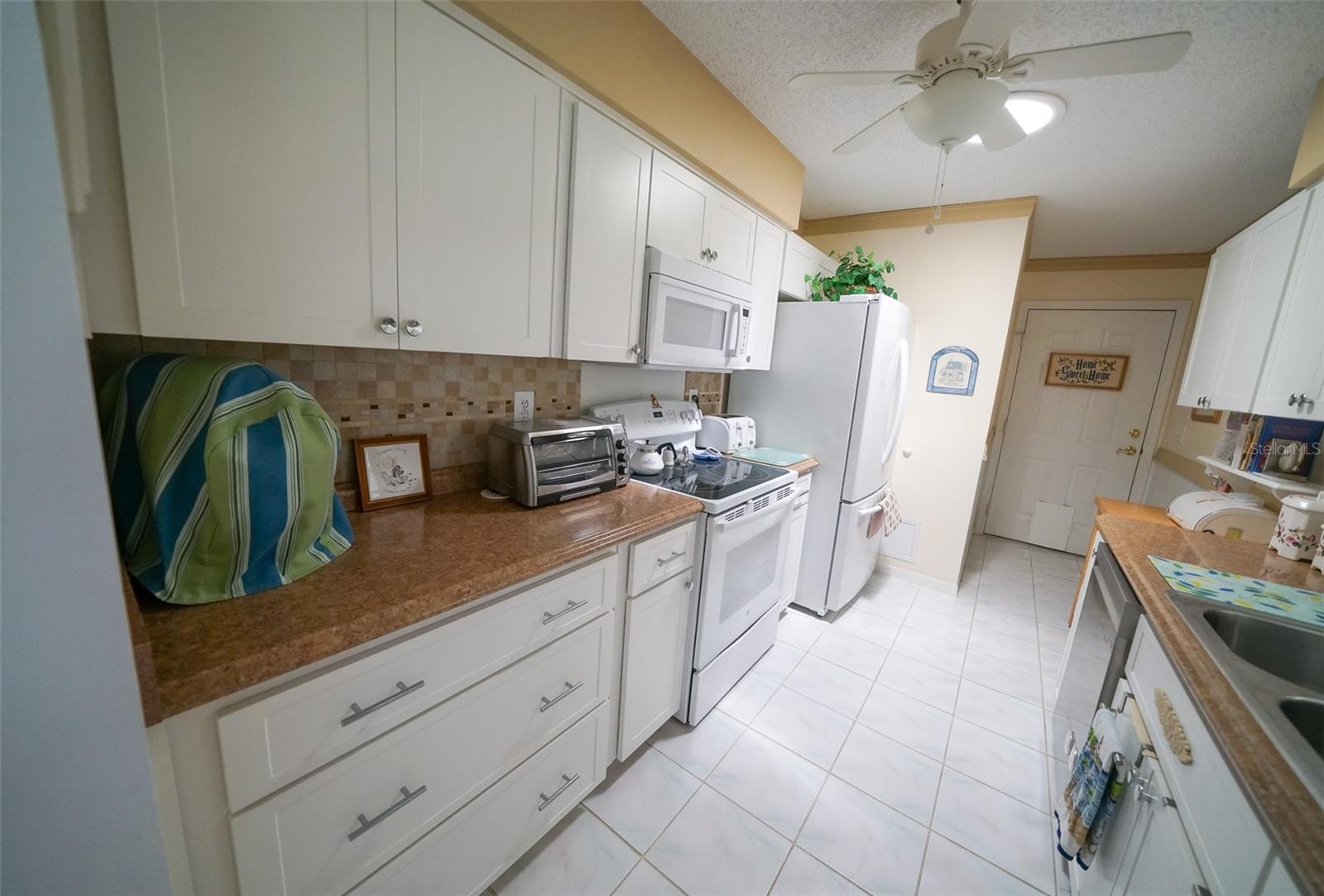 Image 19 of 40 For 17810 Se 108th Ct