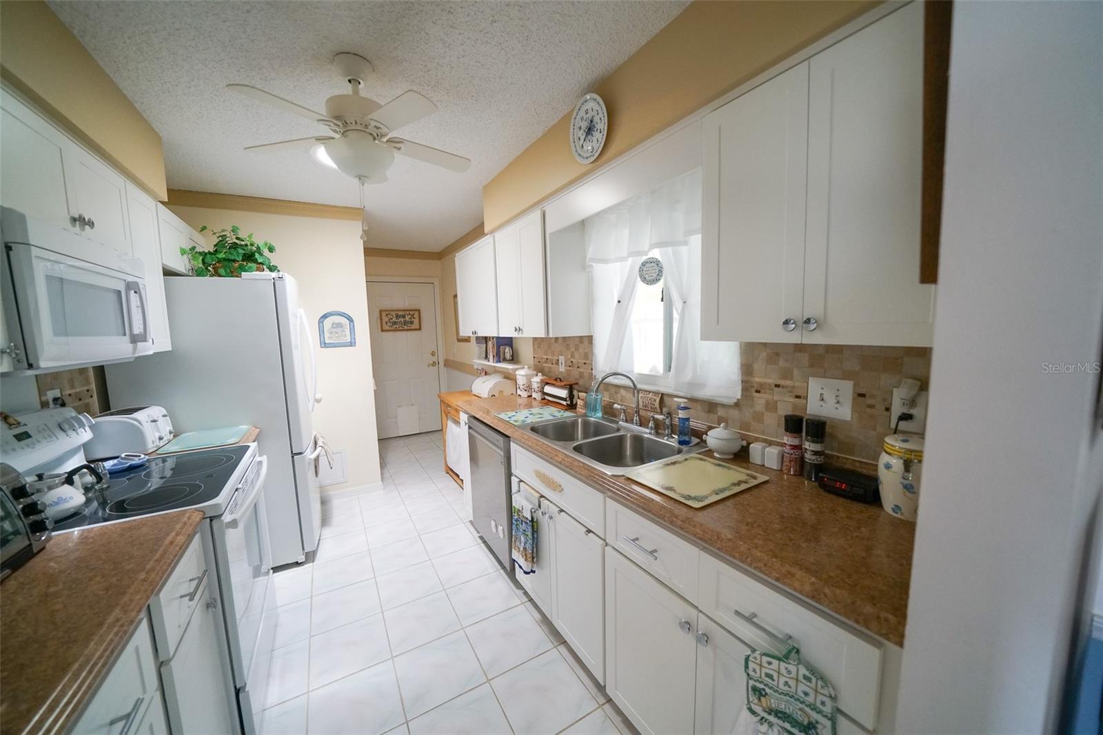 Image 20 of 40 For 17810 Se 108th Ct