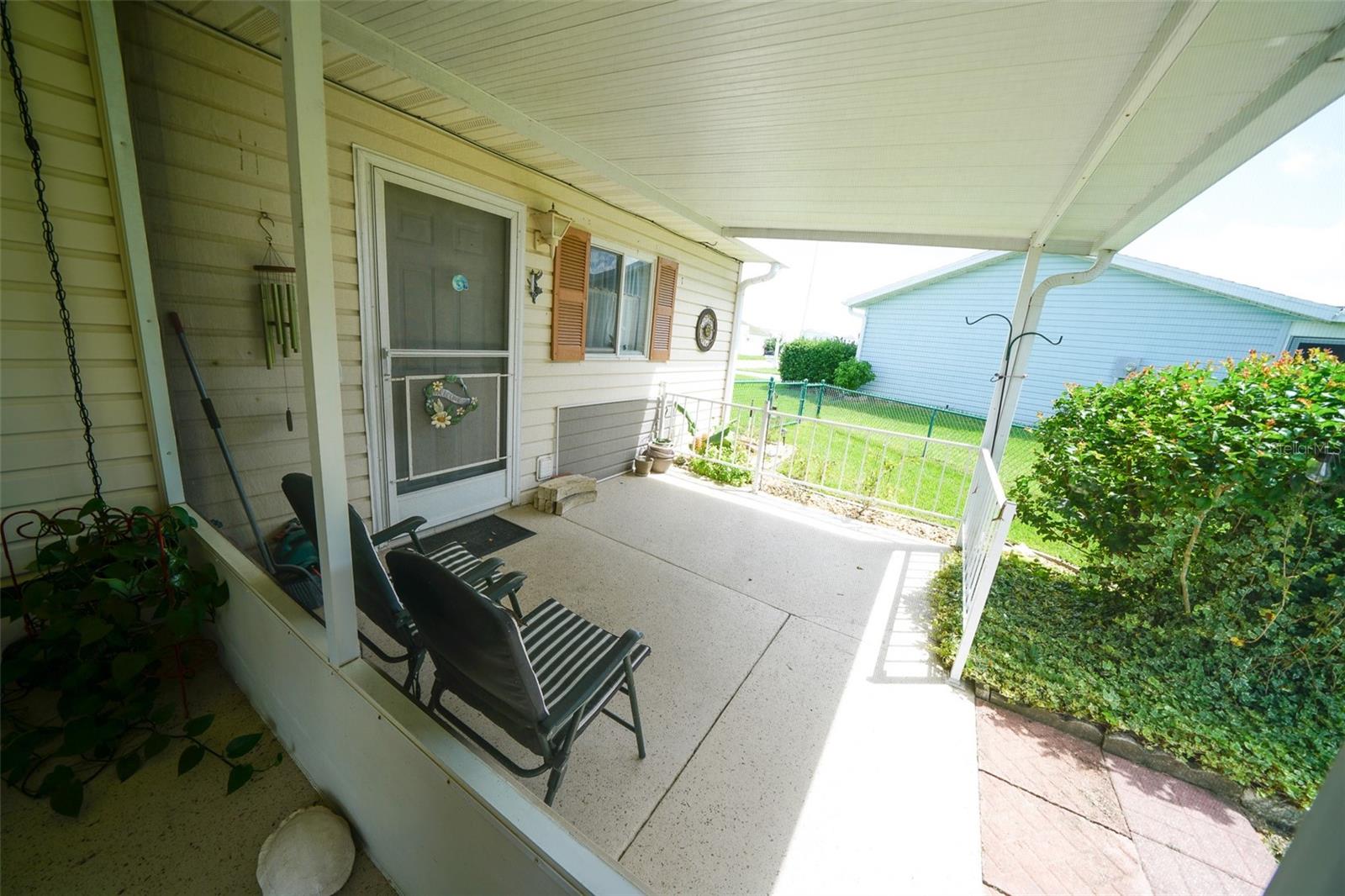 Image 28 of 40 For 17810 Se 108th Ct