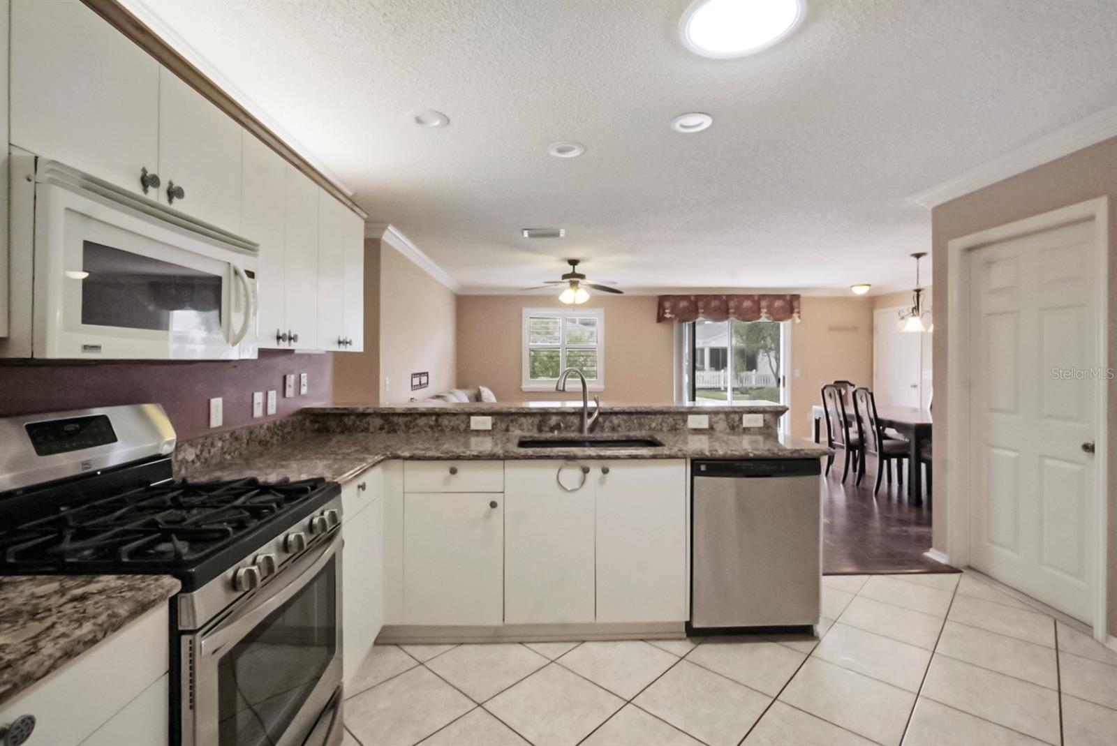 Image 12 of 32 For 17423 77th Helmsdale Court