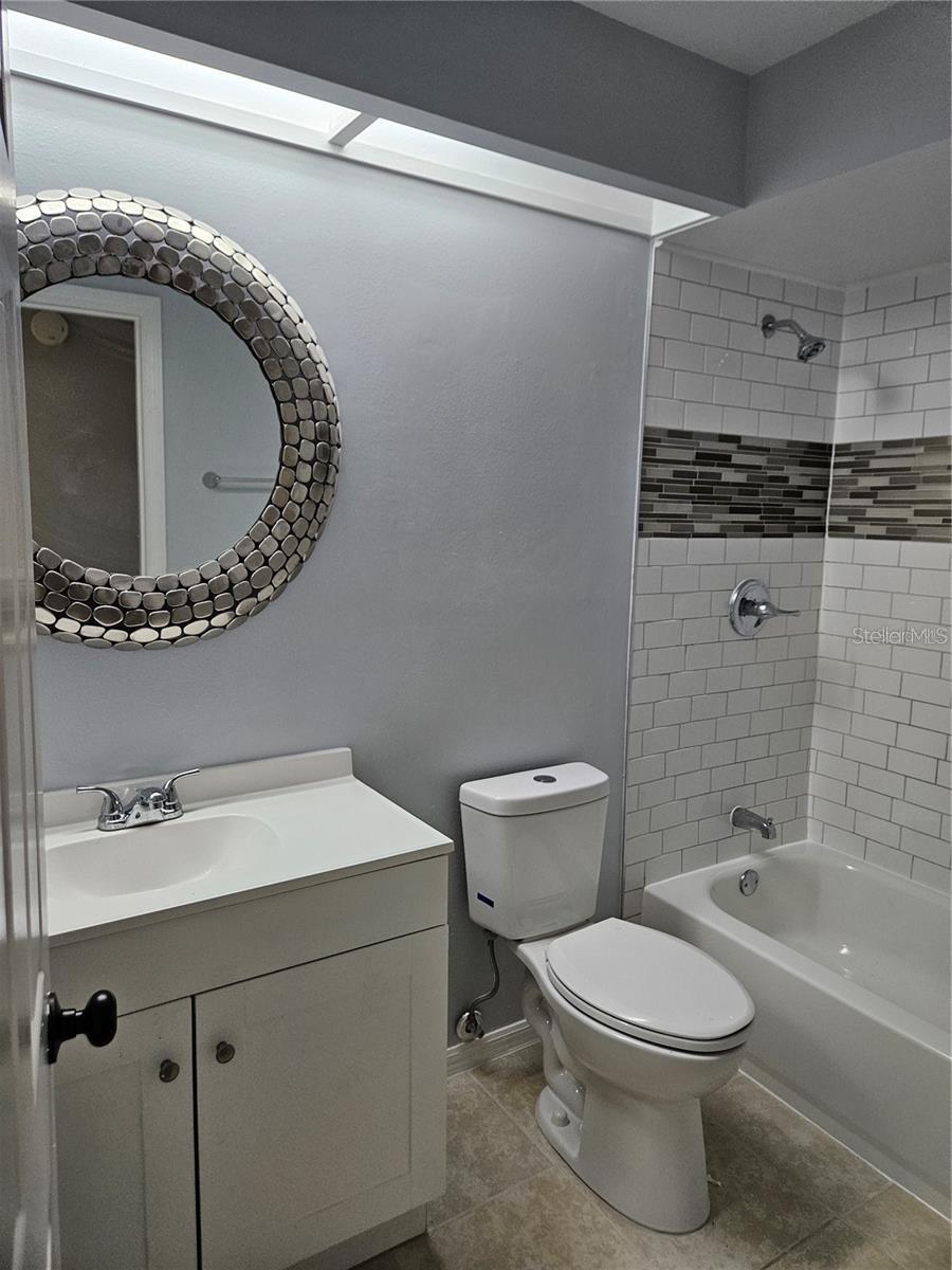 Image 12 of 15 For 731 Alfred Street