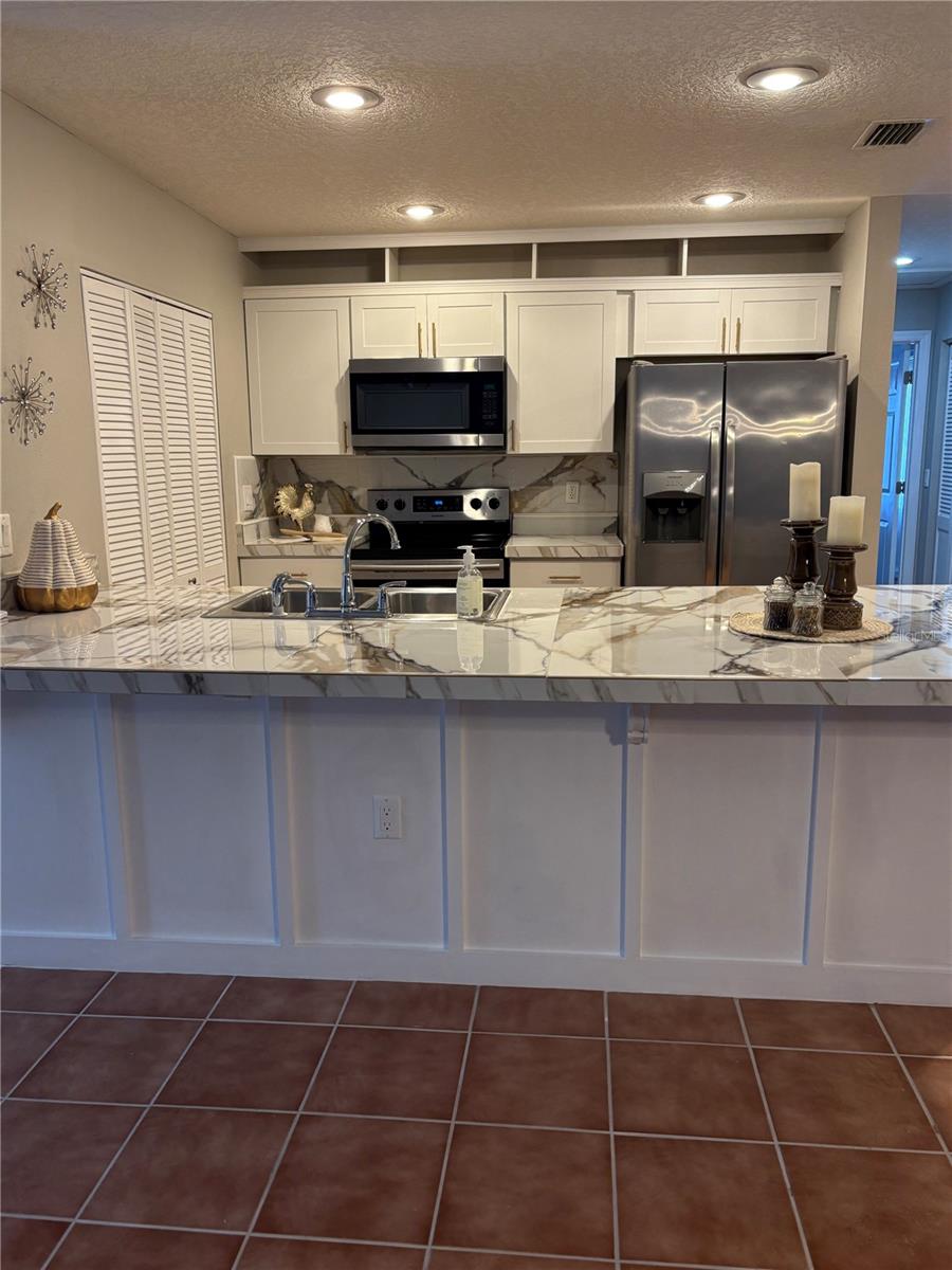 Image 7 of 27 For 2954 Peach Street