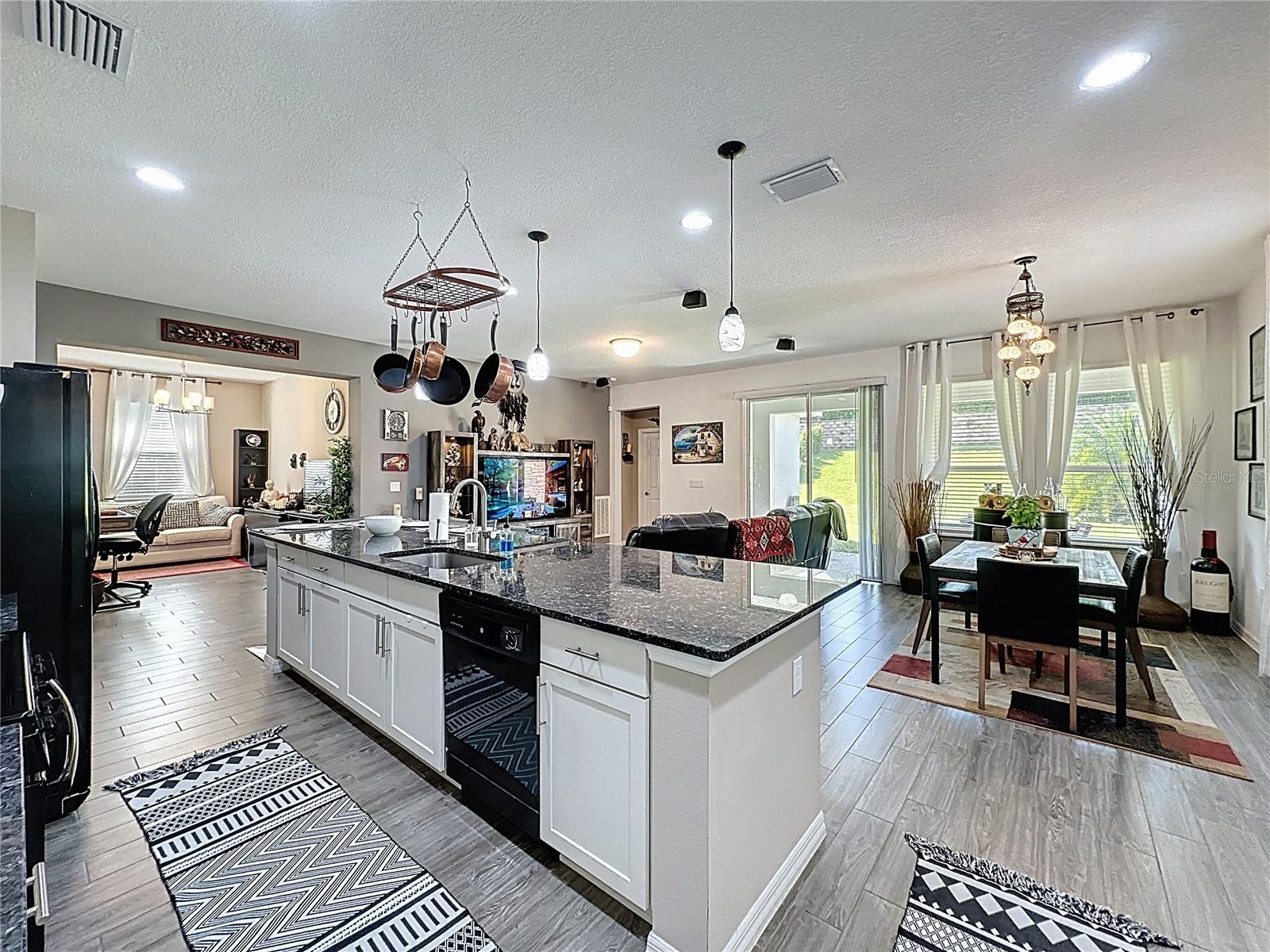 Image 14 of 83 For 626 Conservation Boulevard