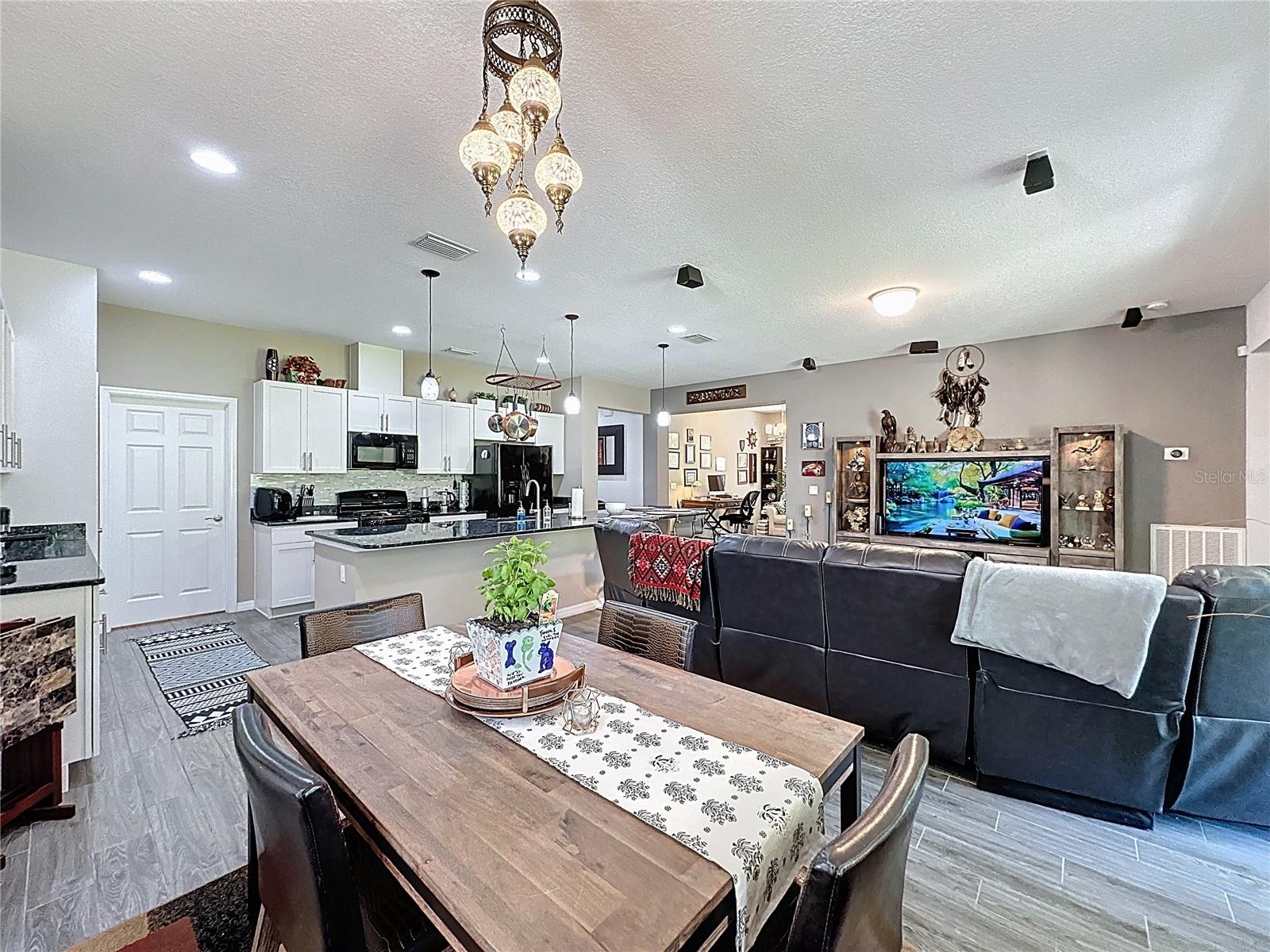 Image 17 of 83 For 626 Conservation Boulevard