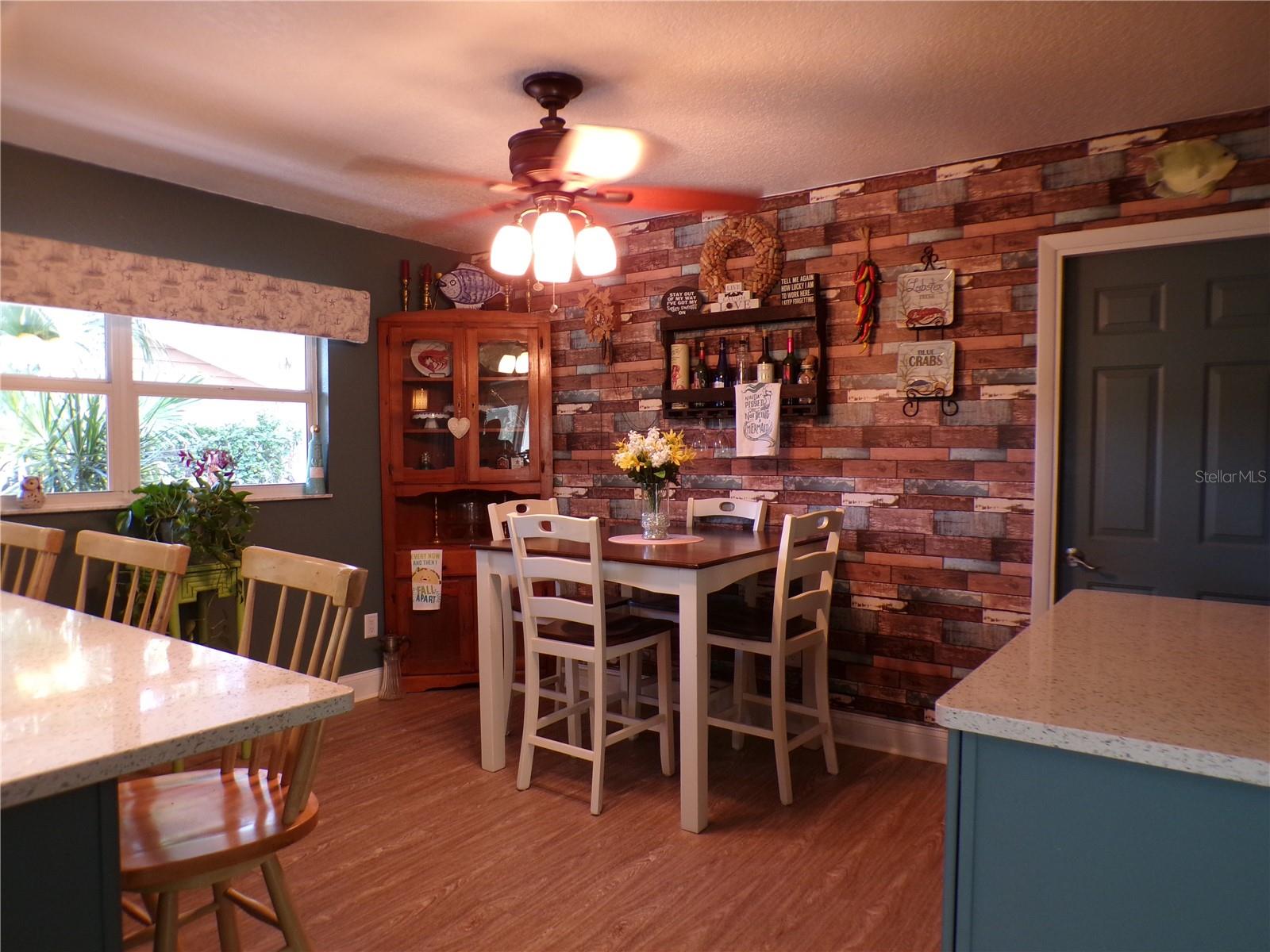 Image 16 of 82 For 11418 Cypress Drive