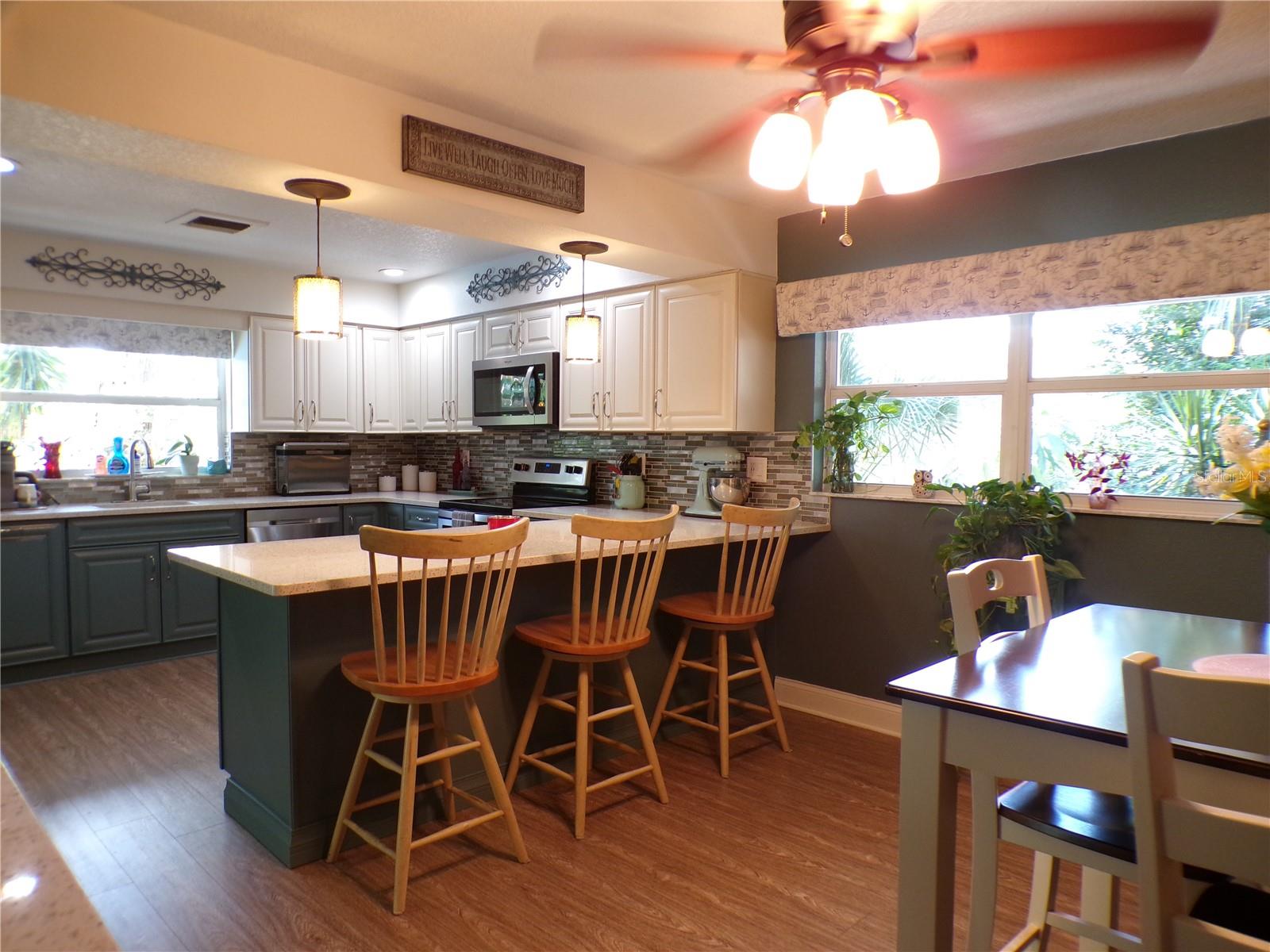 Image 19 of 82 For 11418 Cypress Drive
