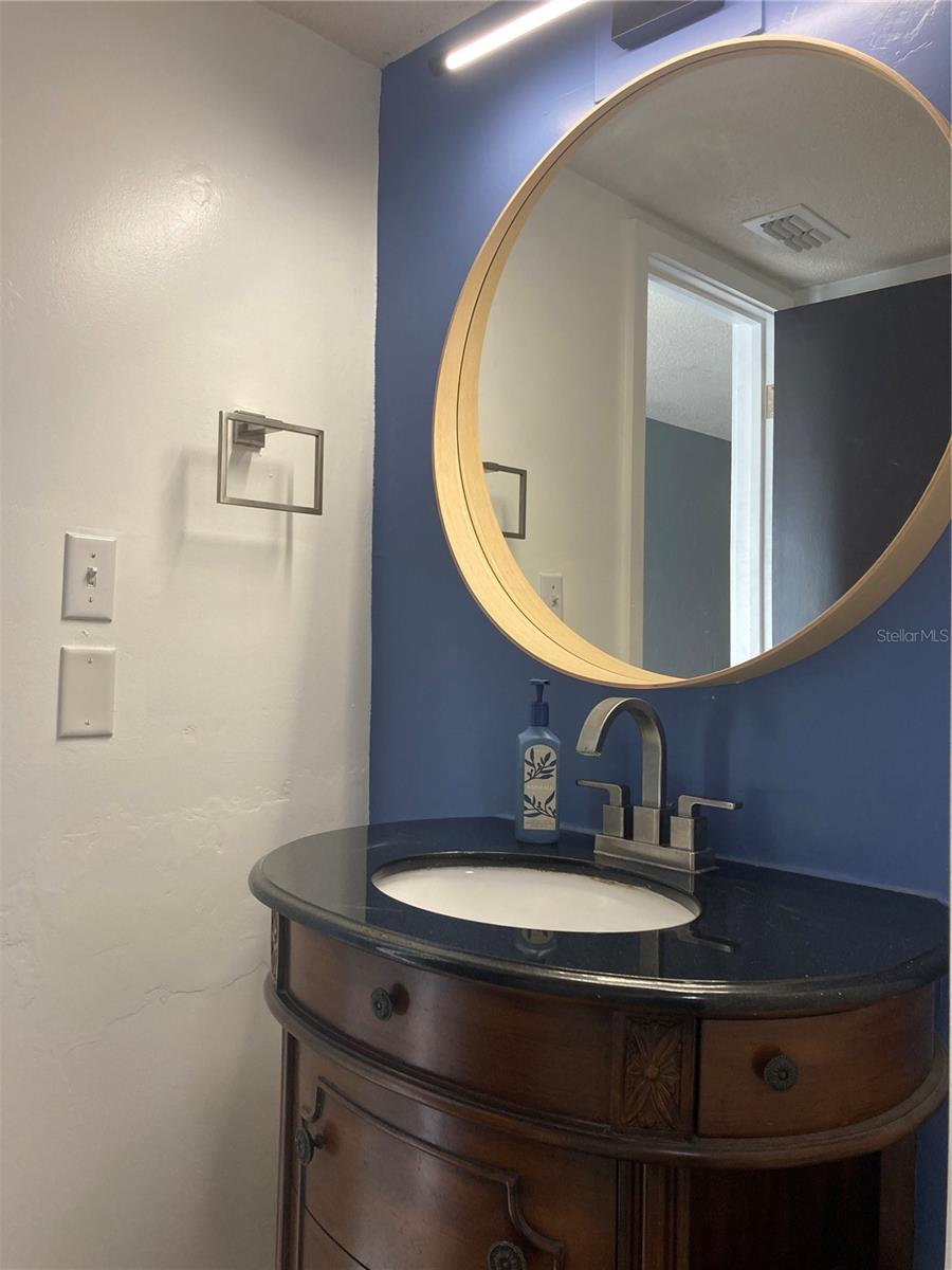 Image 36 of 50 For 669 Olde Camelot Circle 669