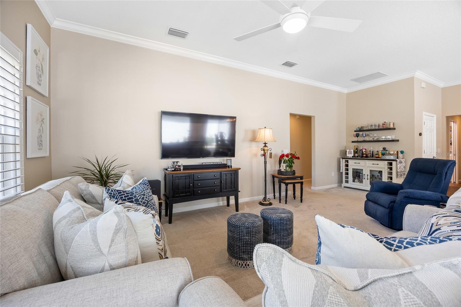 Image 9 of 40 For 2467 Rogers Road