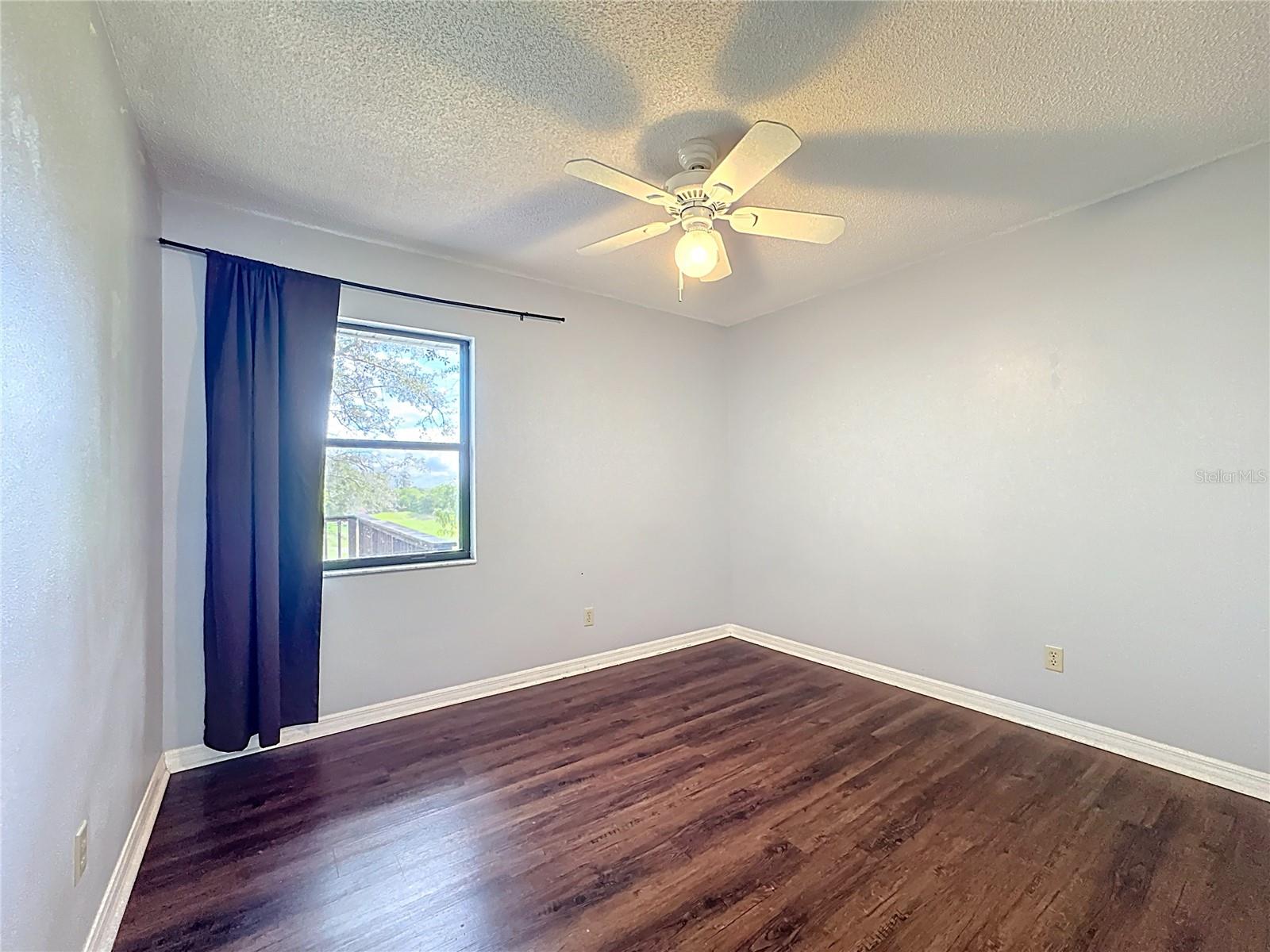 Image 32 of 60 For 746 Cambridge Way