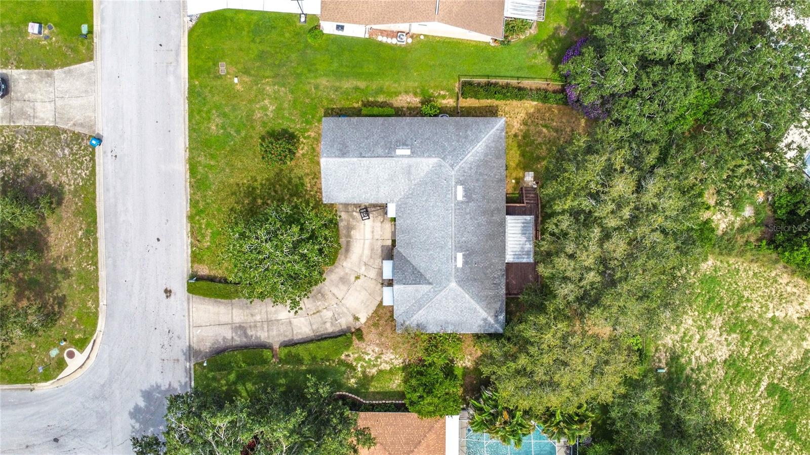 Image 48 of 60 For 746 Cambridge Way