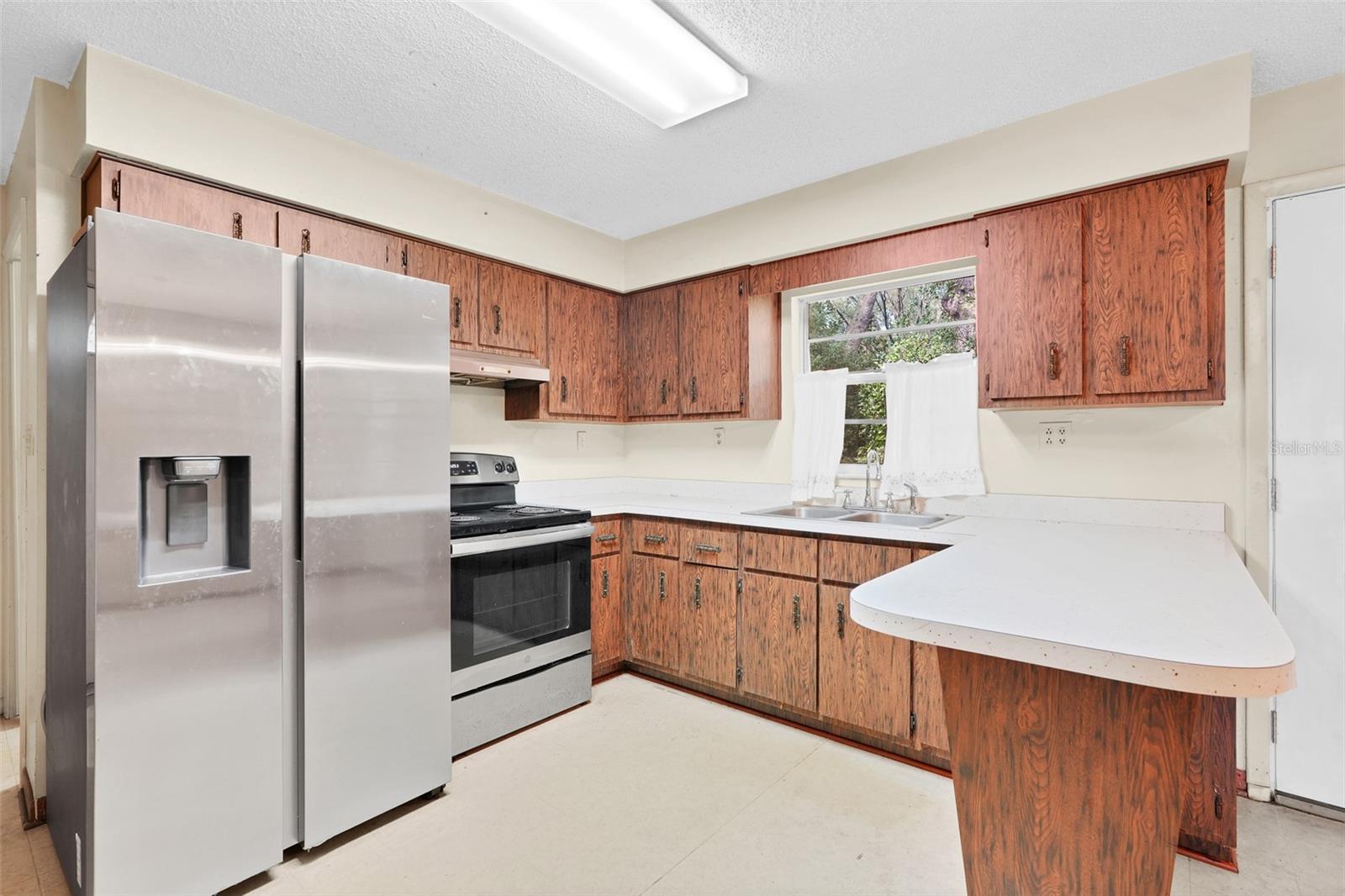 Image 17 of 36 For 1440 Selman Road