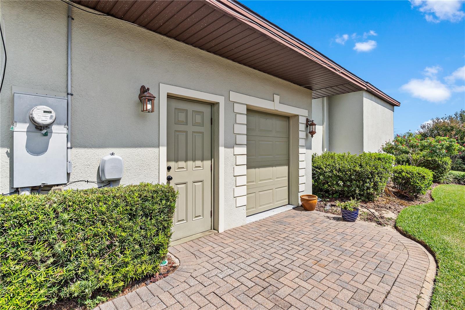 Image 6 of 57 For 38712 Oak Place Court