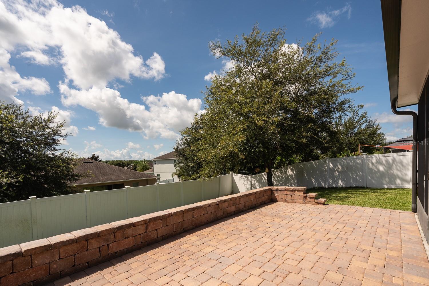 Image 17 of 24 For 5828 Puzo Place
