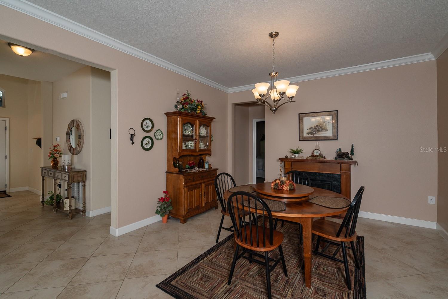 Image 5 of 24 For 5828 Puzo Place