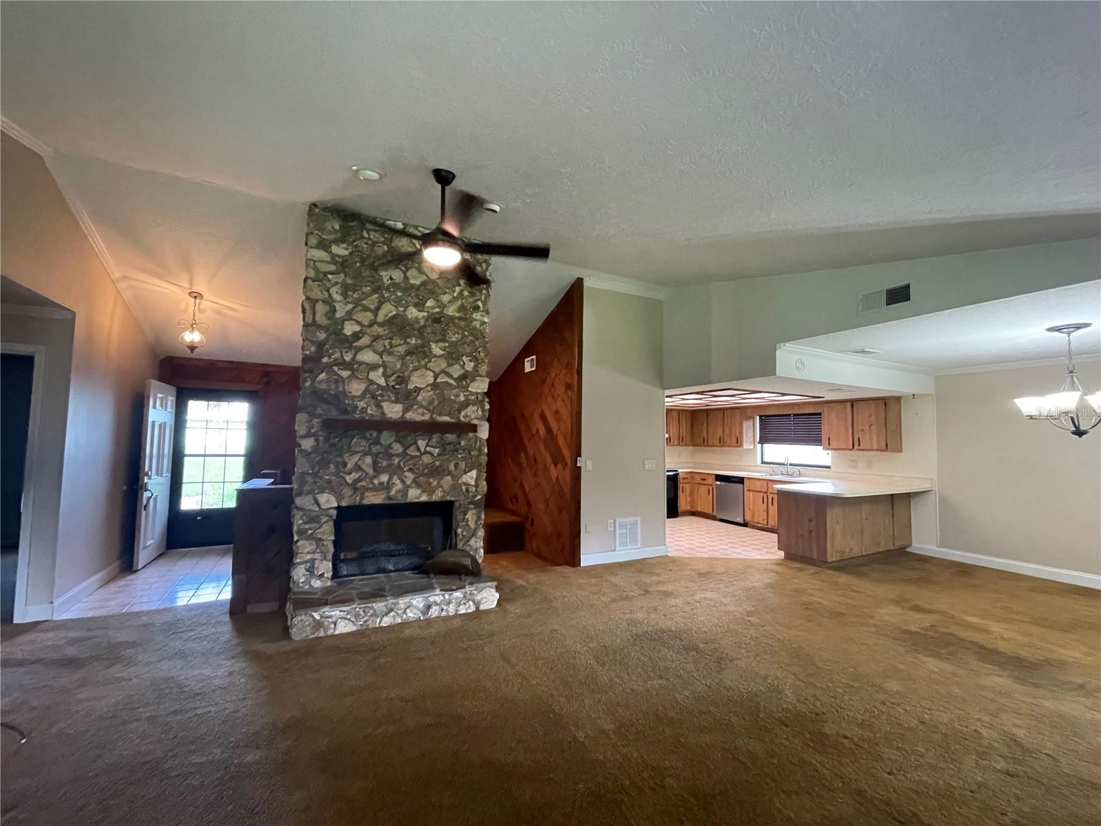 Image 11 of 37 For 2790 35th Street