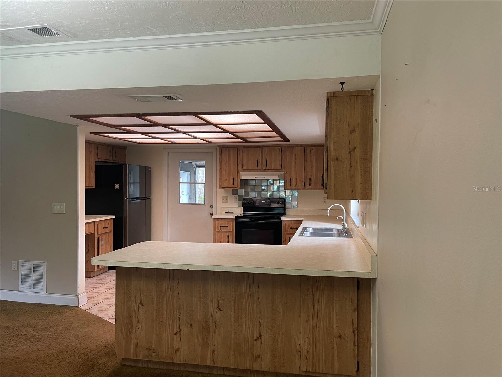 Image 21 of 37 For 2790 35th Street