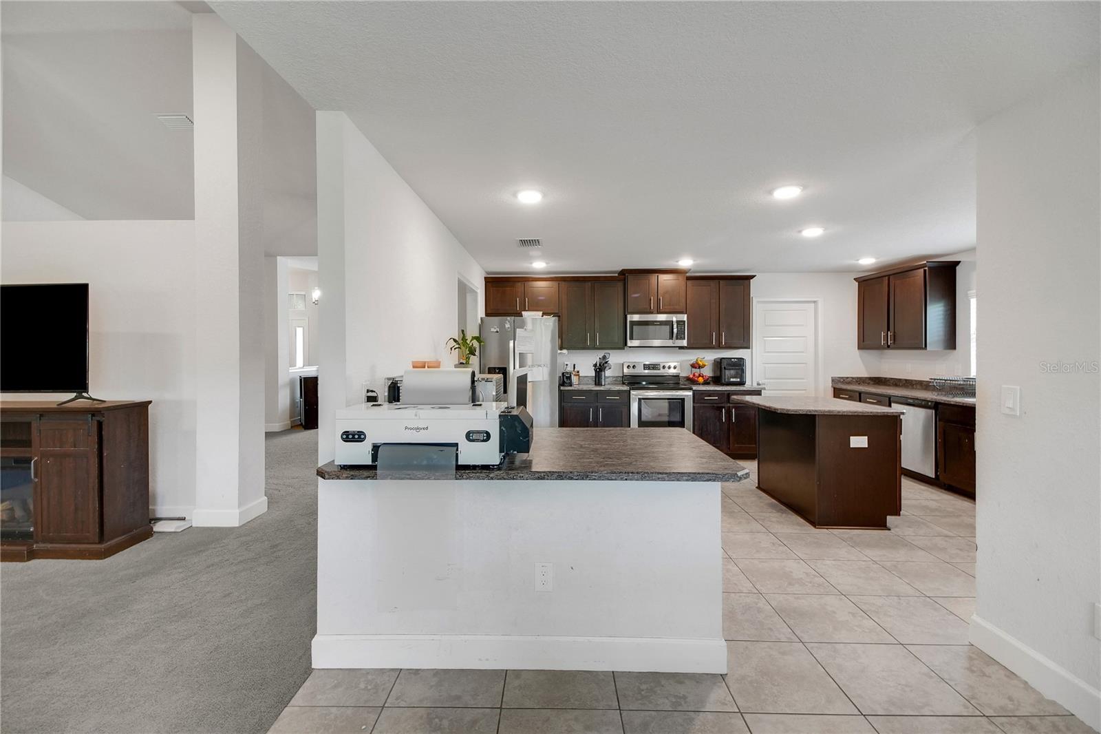 Image 19 of 59 For 9946 159th Street