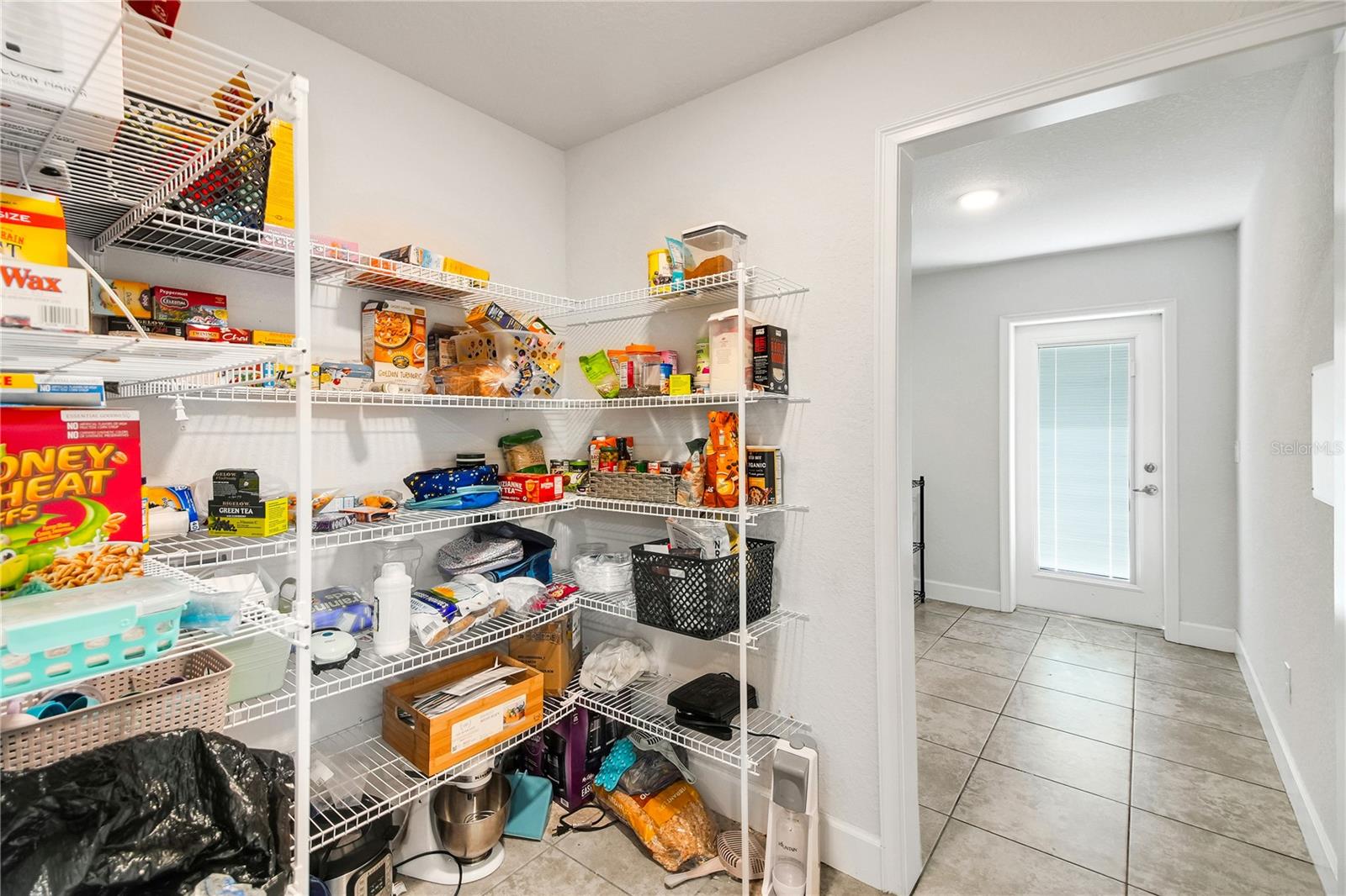 Image 22 of 59 For 9946 159th Street