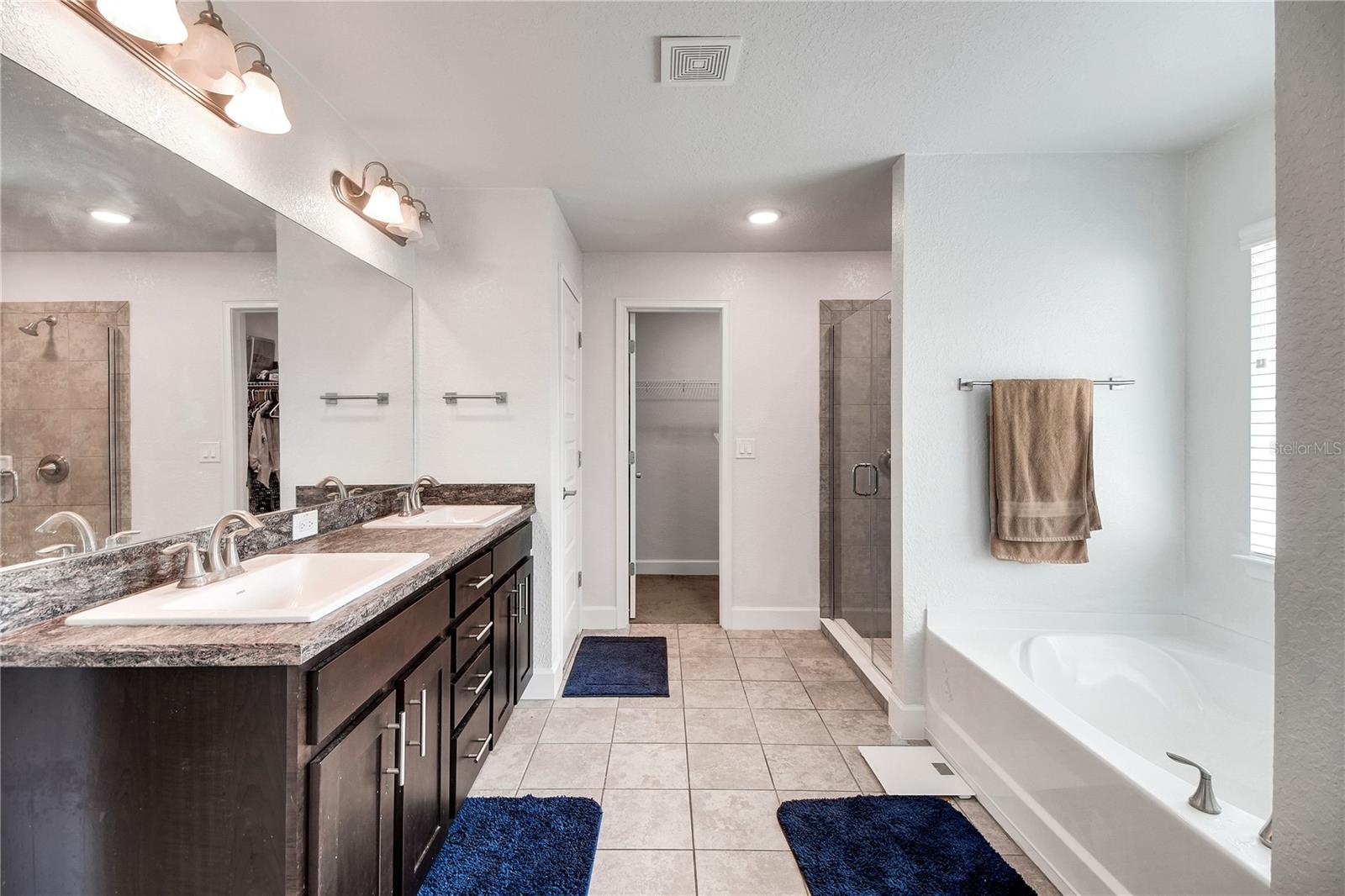 Image 34 of 59 For 9946 159th Street