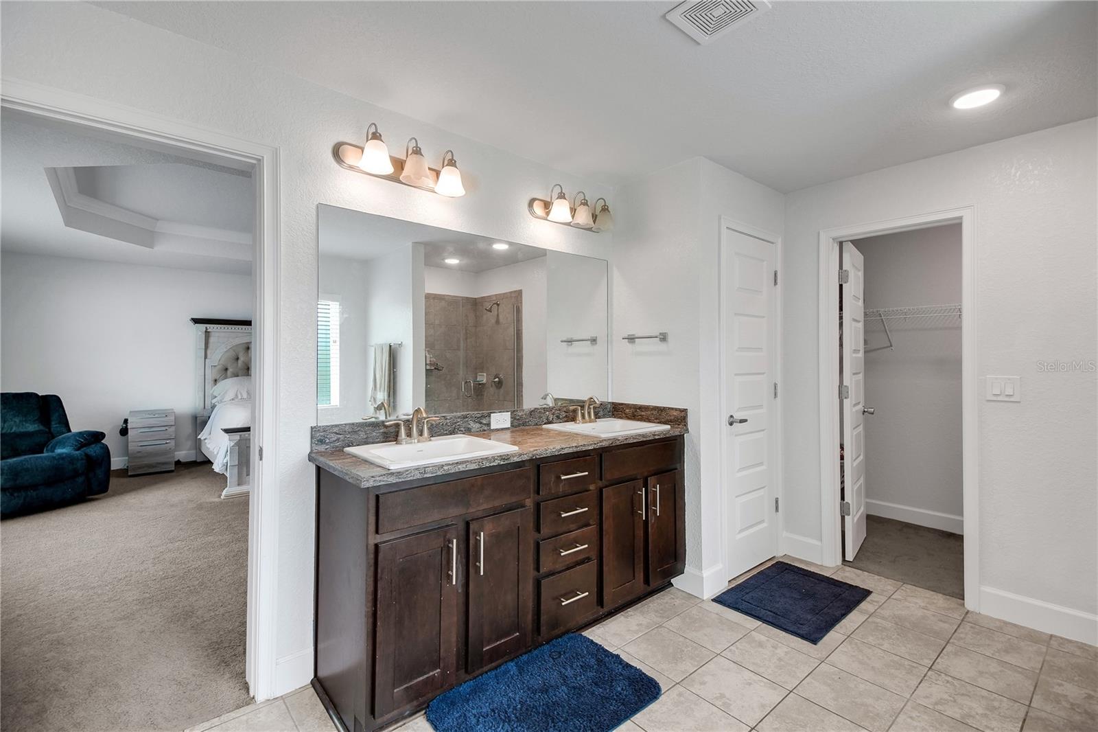 Image 40 of 59 For 9946 159th Street