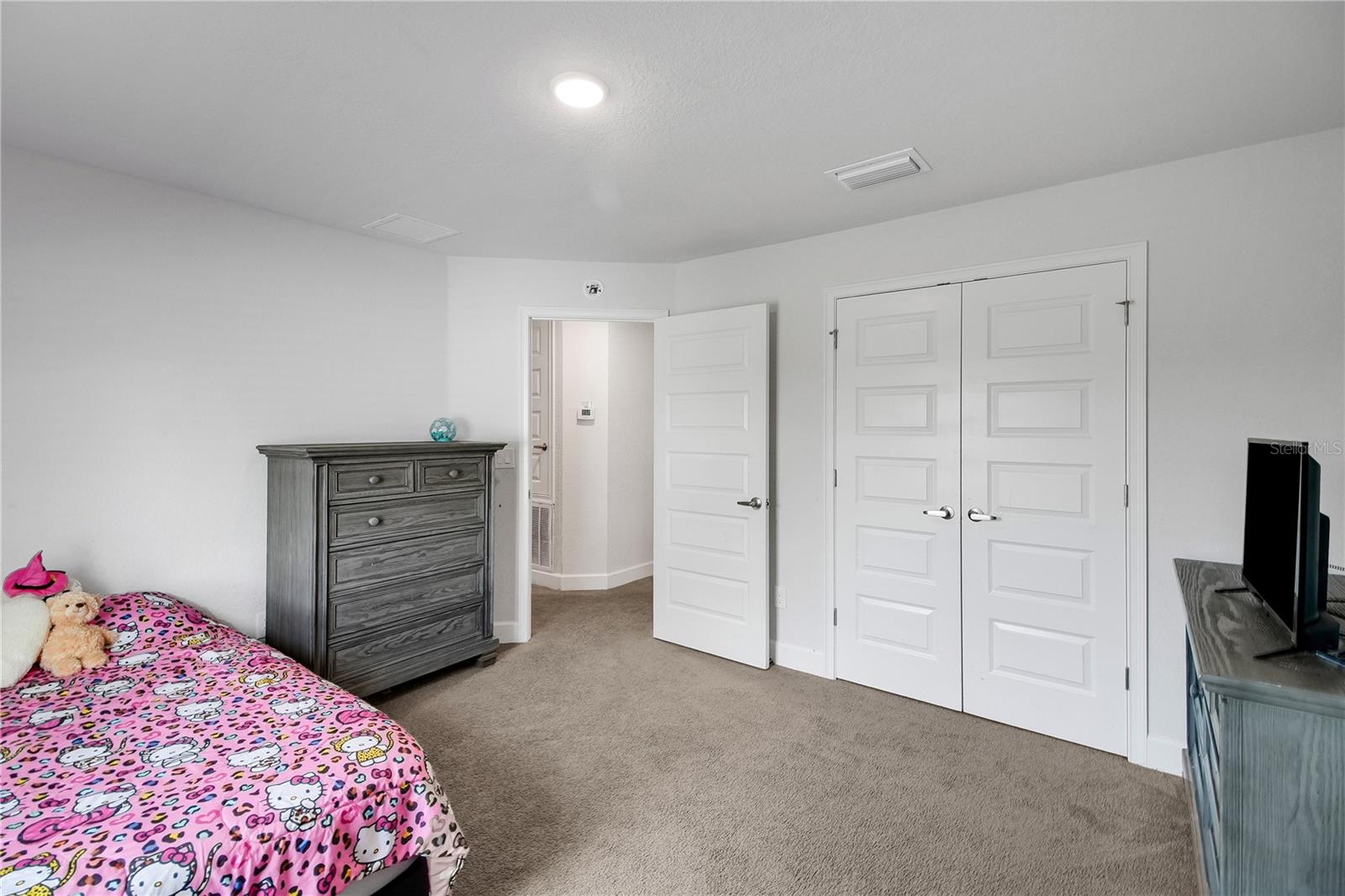 Image 46 of 59 For 9946 159th Street