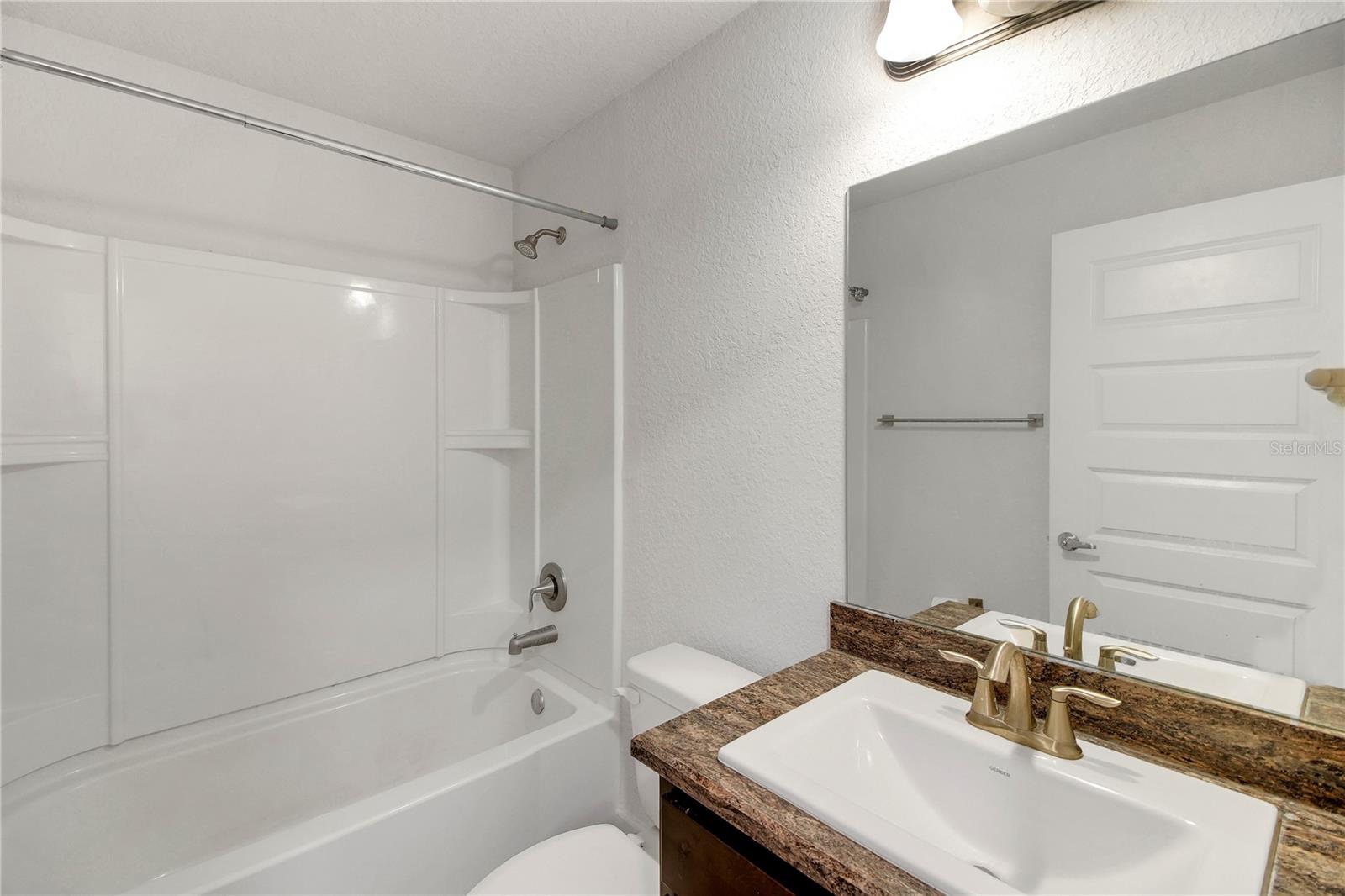 Image 47 of 59 For 9946 159th Street