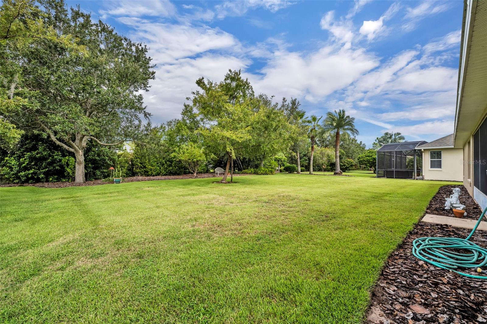 Image 8 of 50 For 8923 Bridgeport Bay Circle