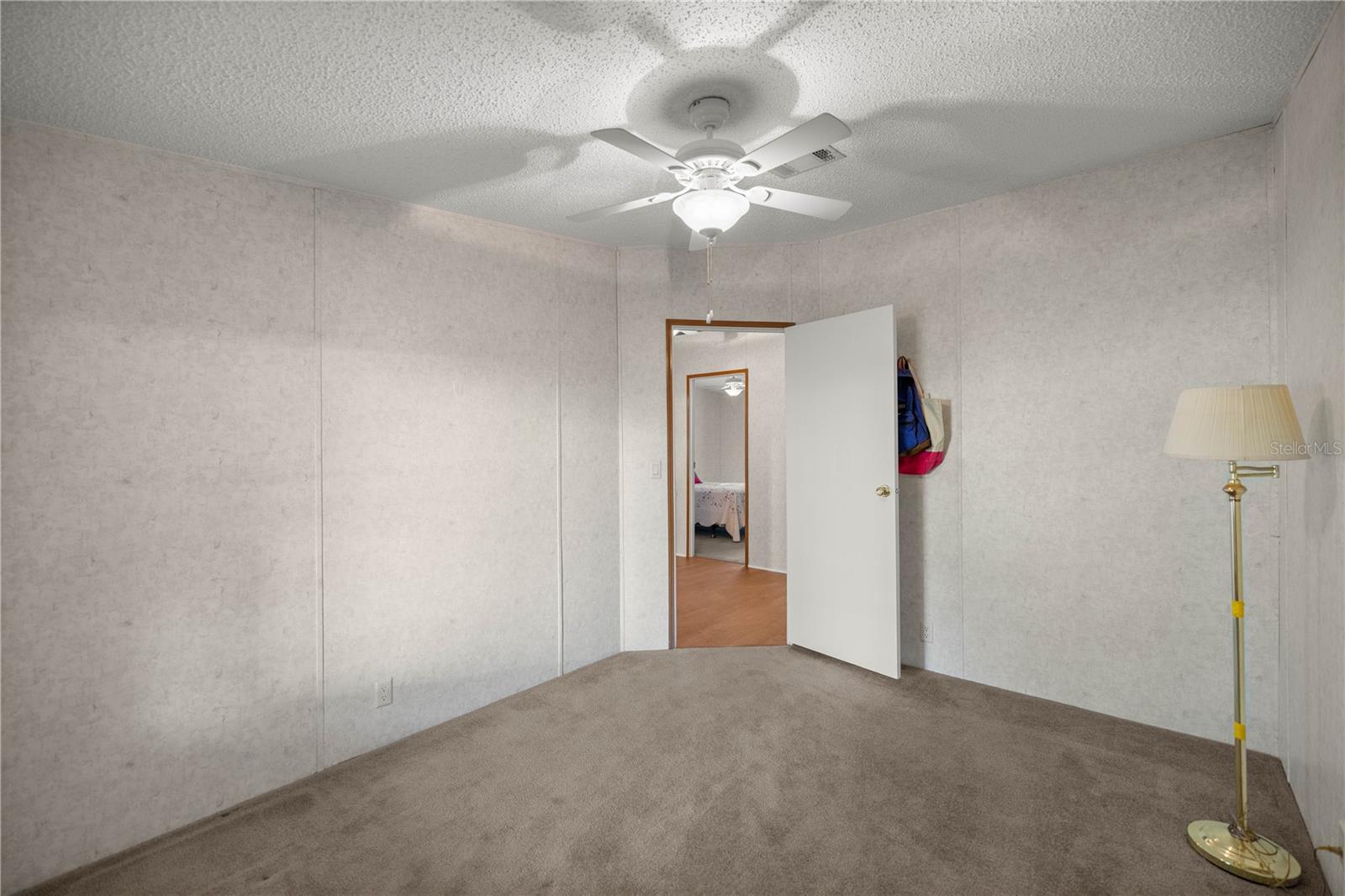 Image 13 of 40 For 7774 Fernandina Avenue