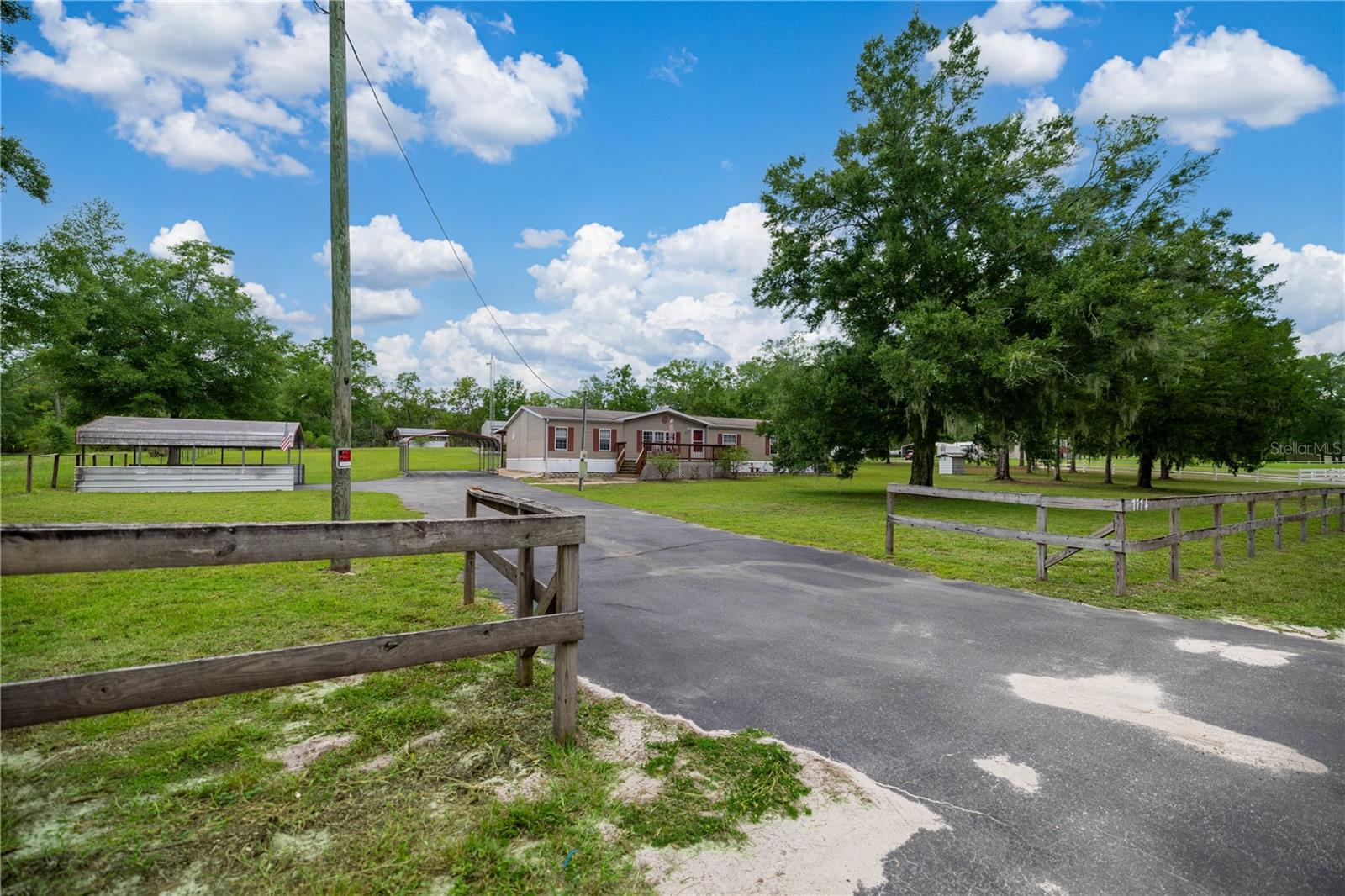 Image 2 of 40 For 7774 Fernandina Avenue