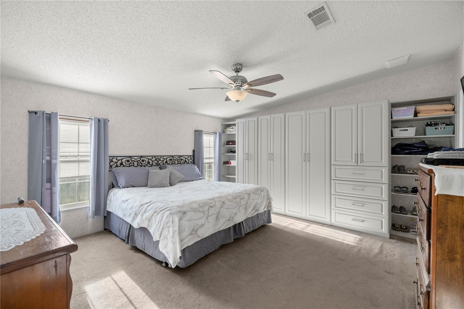 Image 25 of 40 For 7774 Fernandina Avenue