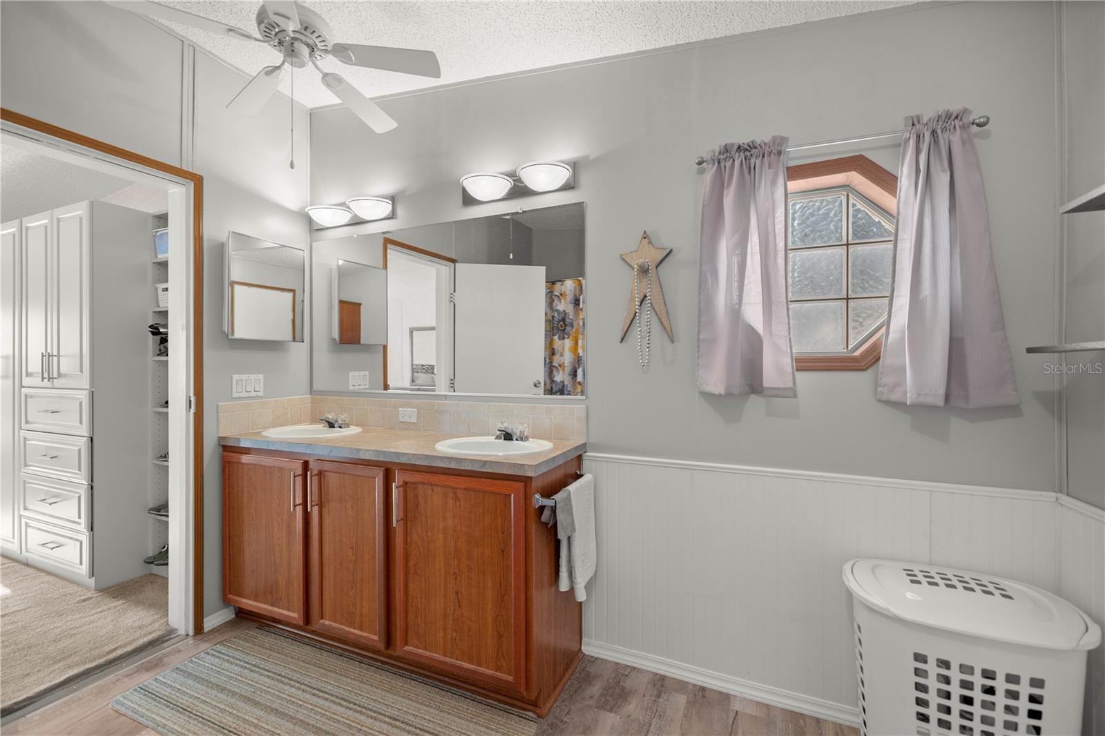 Image 28 of 40 For 7774 Fernandina Avenue