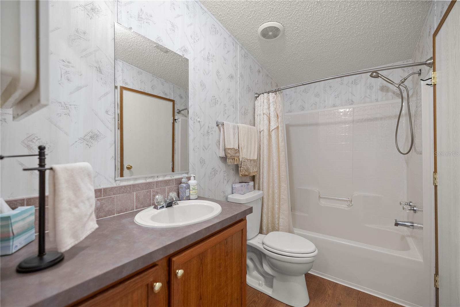 Image 9 of 40 For 7774 Fernandina Avenue