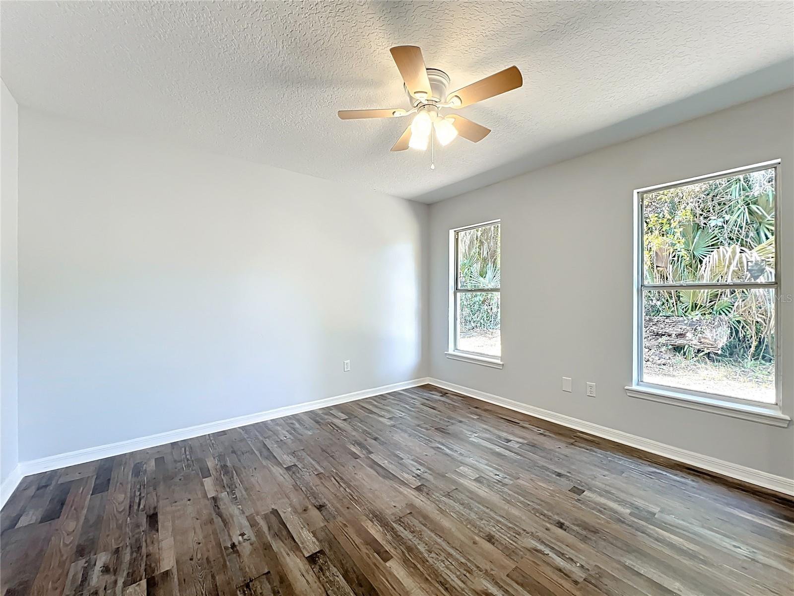 Image 15 of 29 For 403 Hawkins Lane