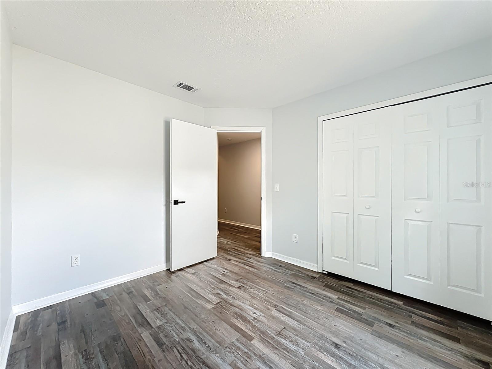 Image 19 of 29 For 403 Hawkins Lane