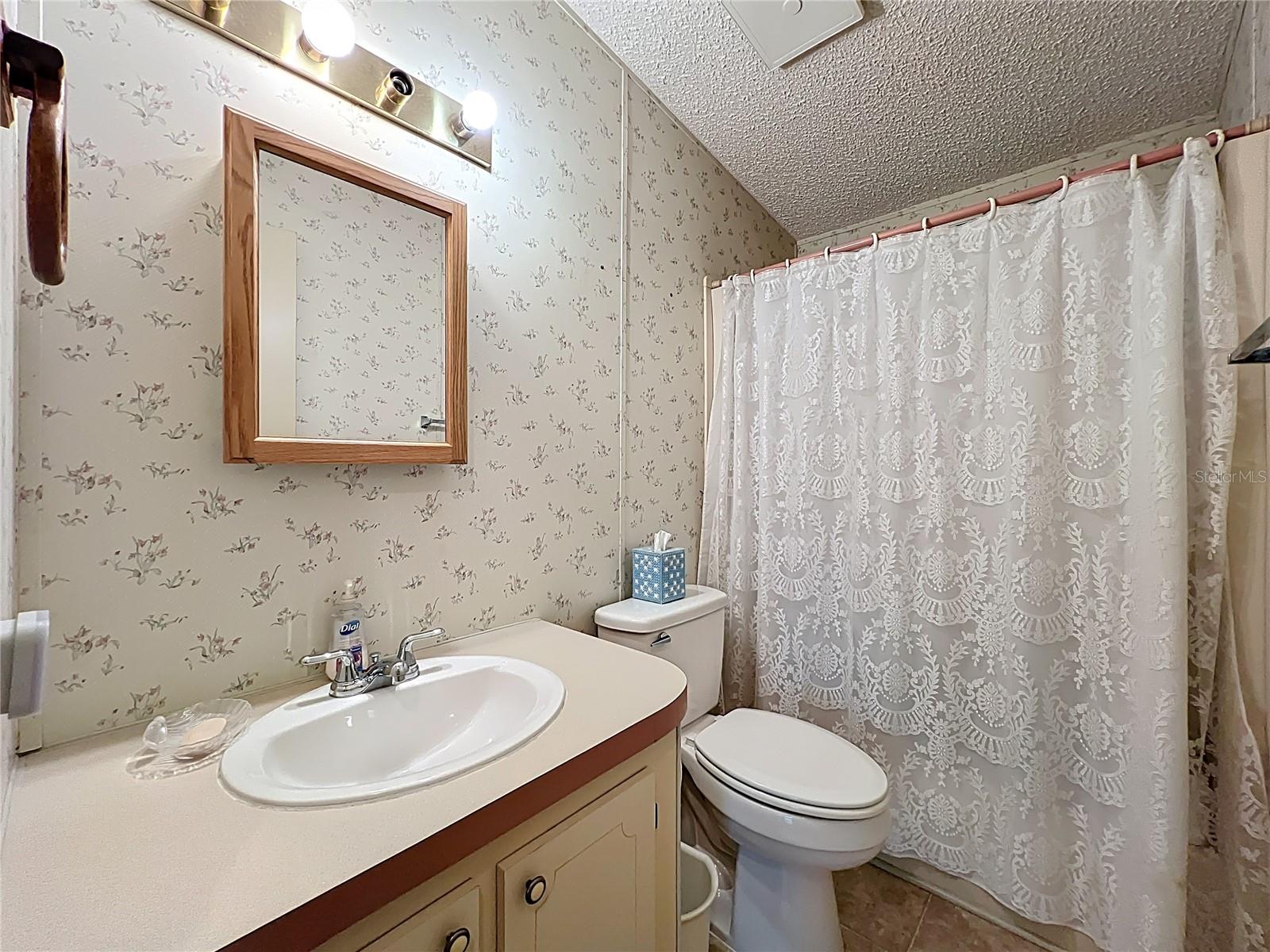 Image 17 of 27 For 1681 Elkhart Circle