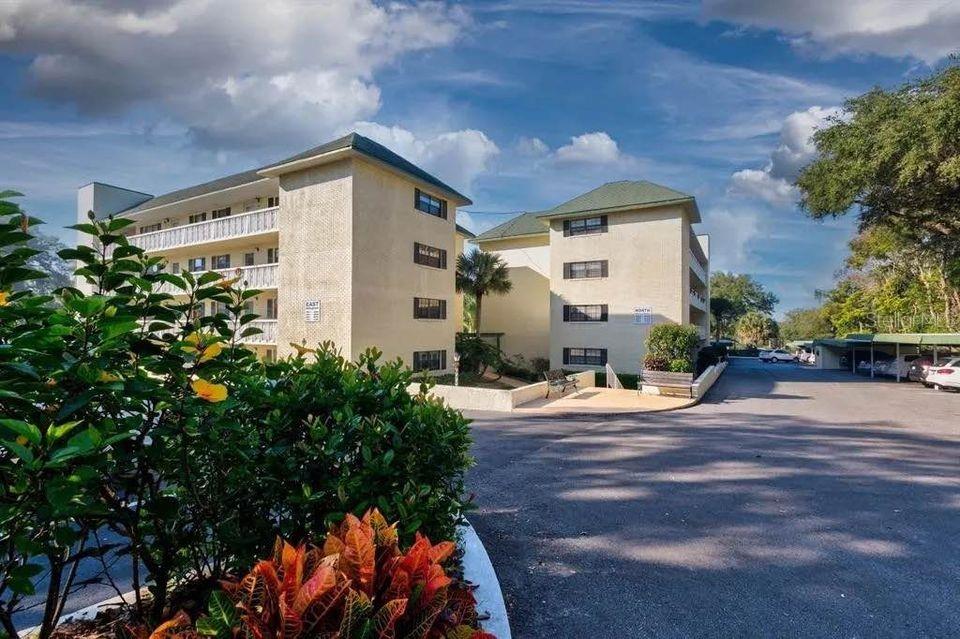 Details for 101 Grandview Street 306, MOUNT DORA, FL 32757