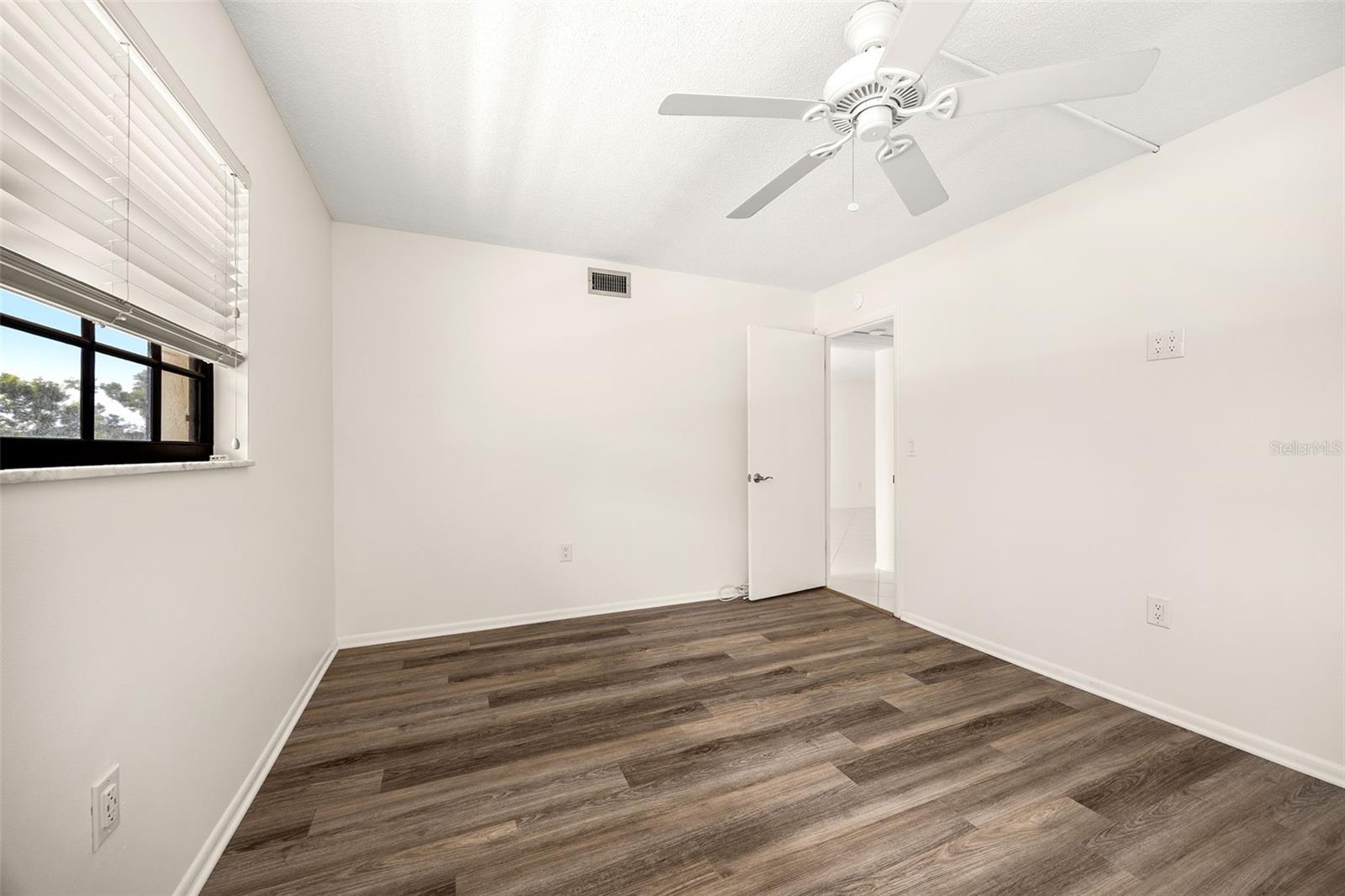 Image 18 of 46 For 101 Grandview Street 306