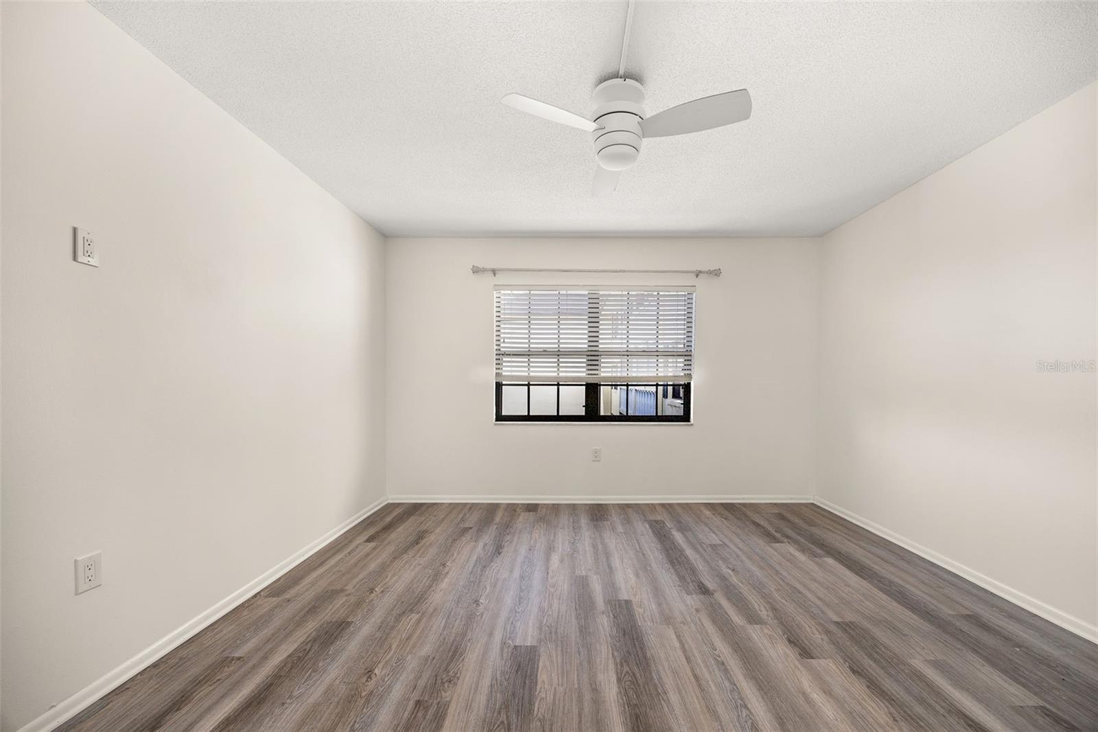Image 19 of 46 For 101 Grandview Street 306